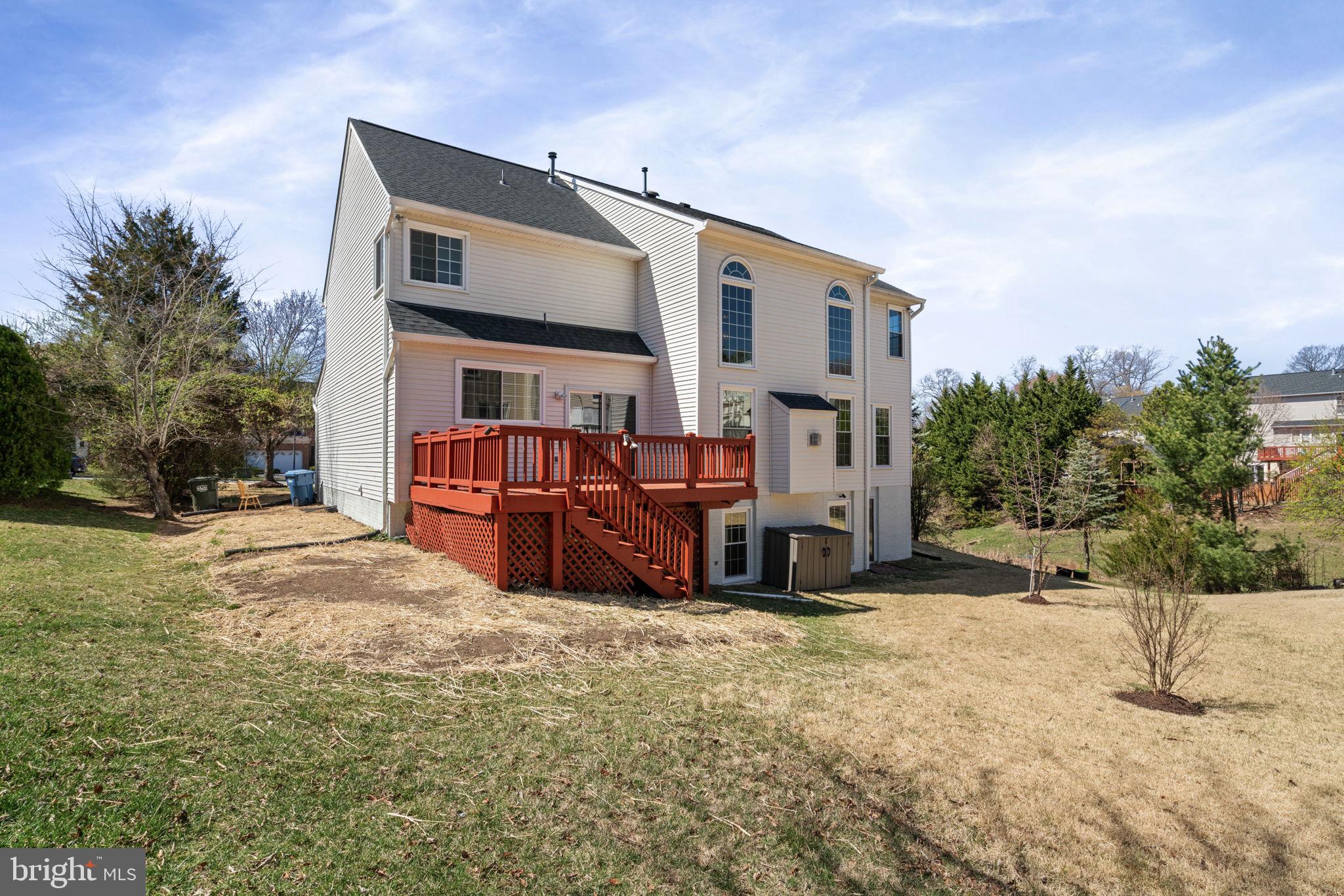 CLIFTON CREST - Residential