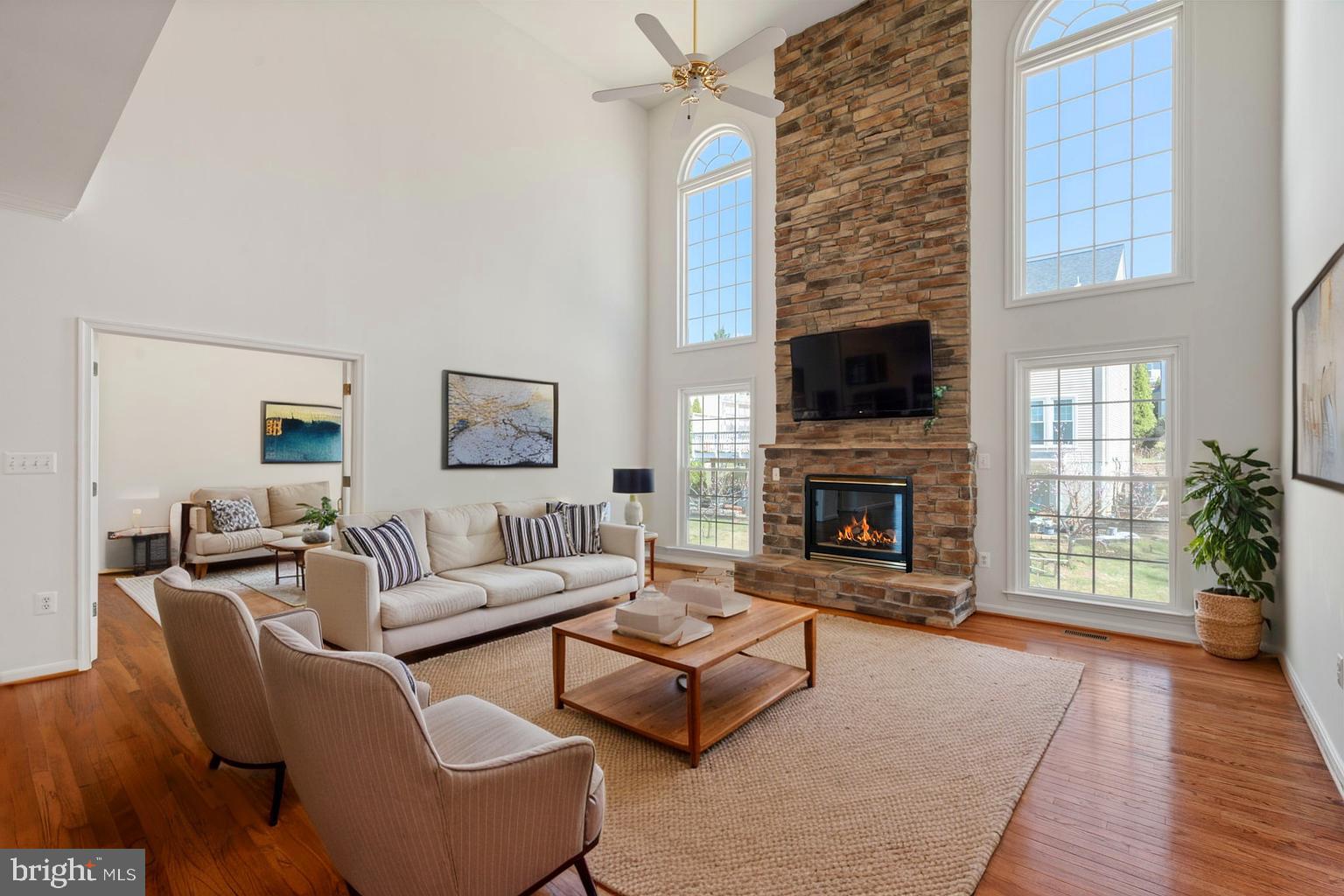 CLIFTON CREST - Residential