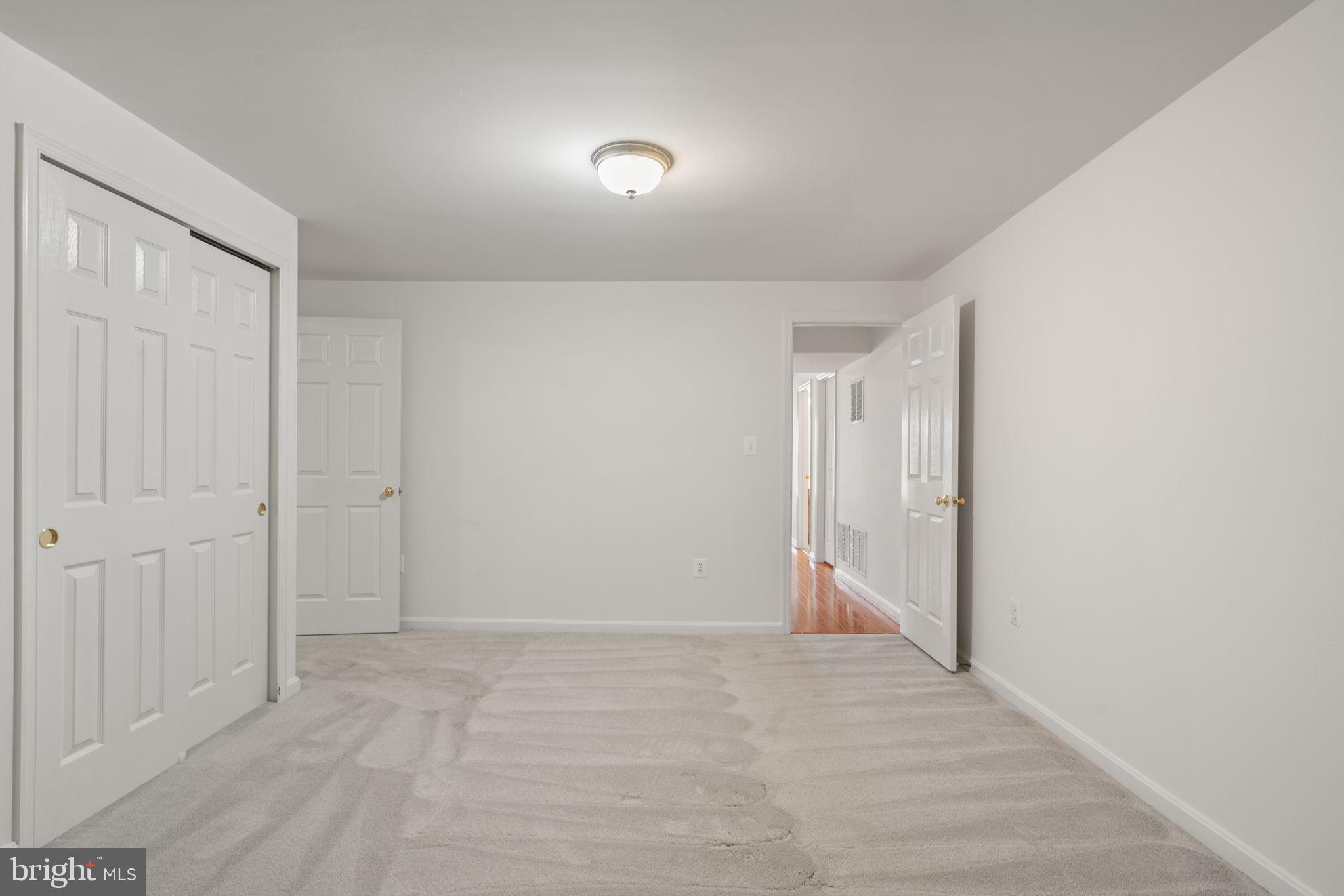 CLIFTON CREST - Residential