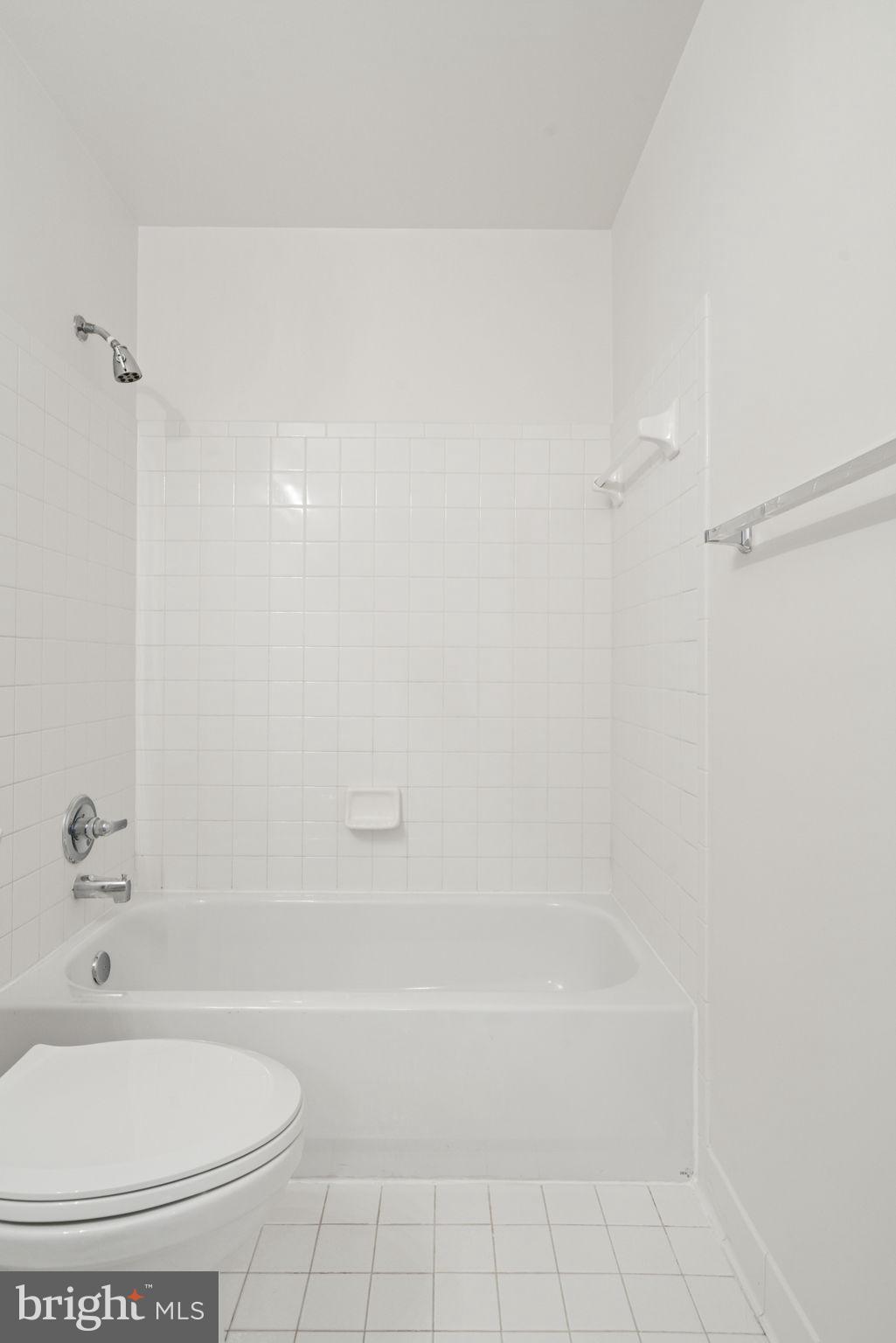 CLIFTON CREST - Residential