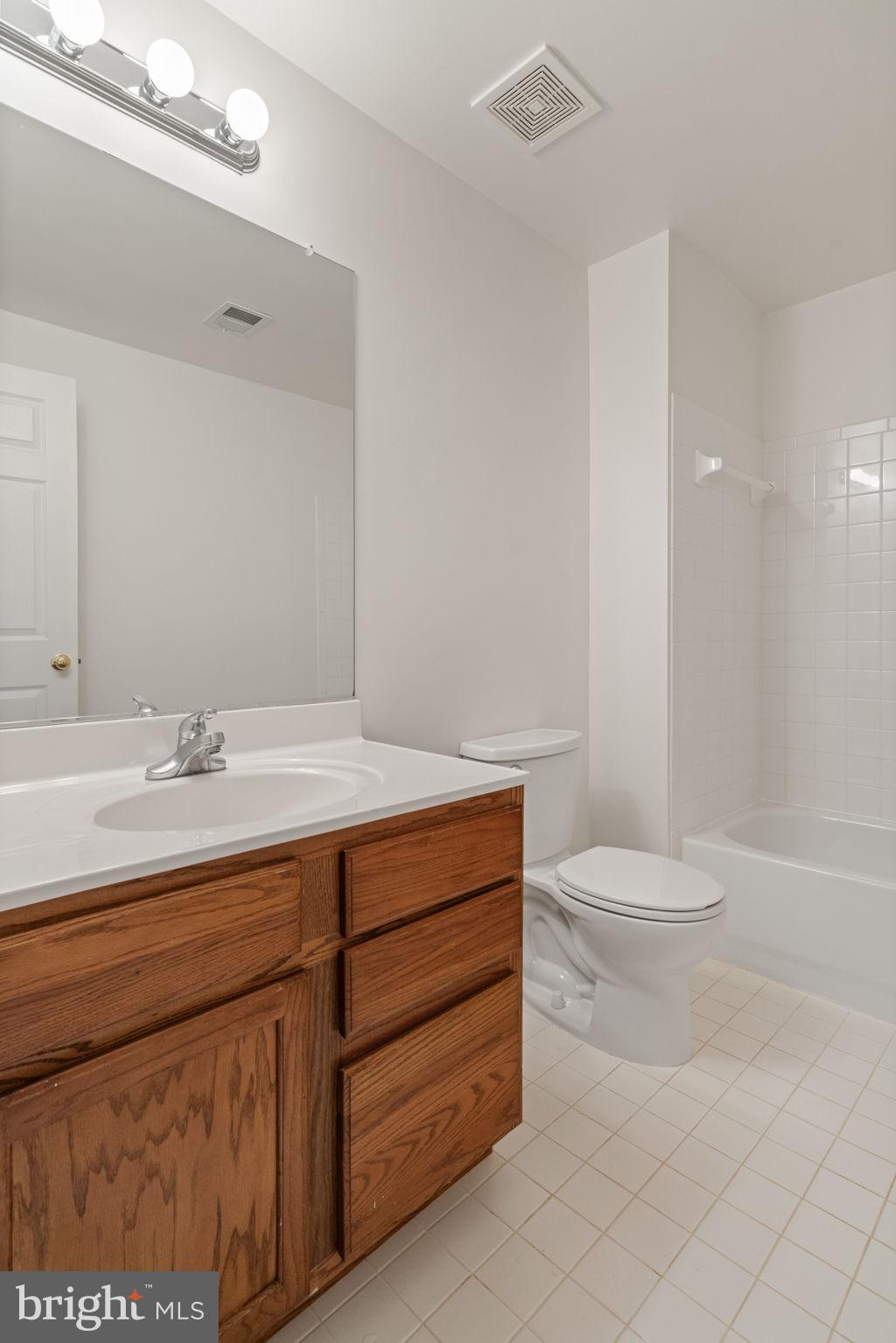 CLIFTON CREST - Residential