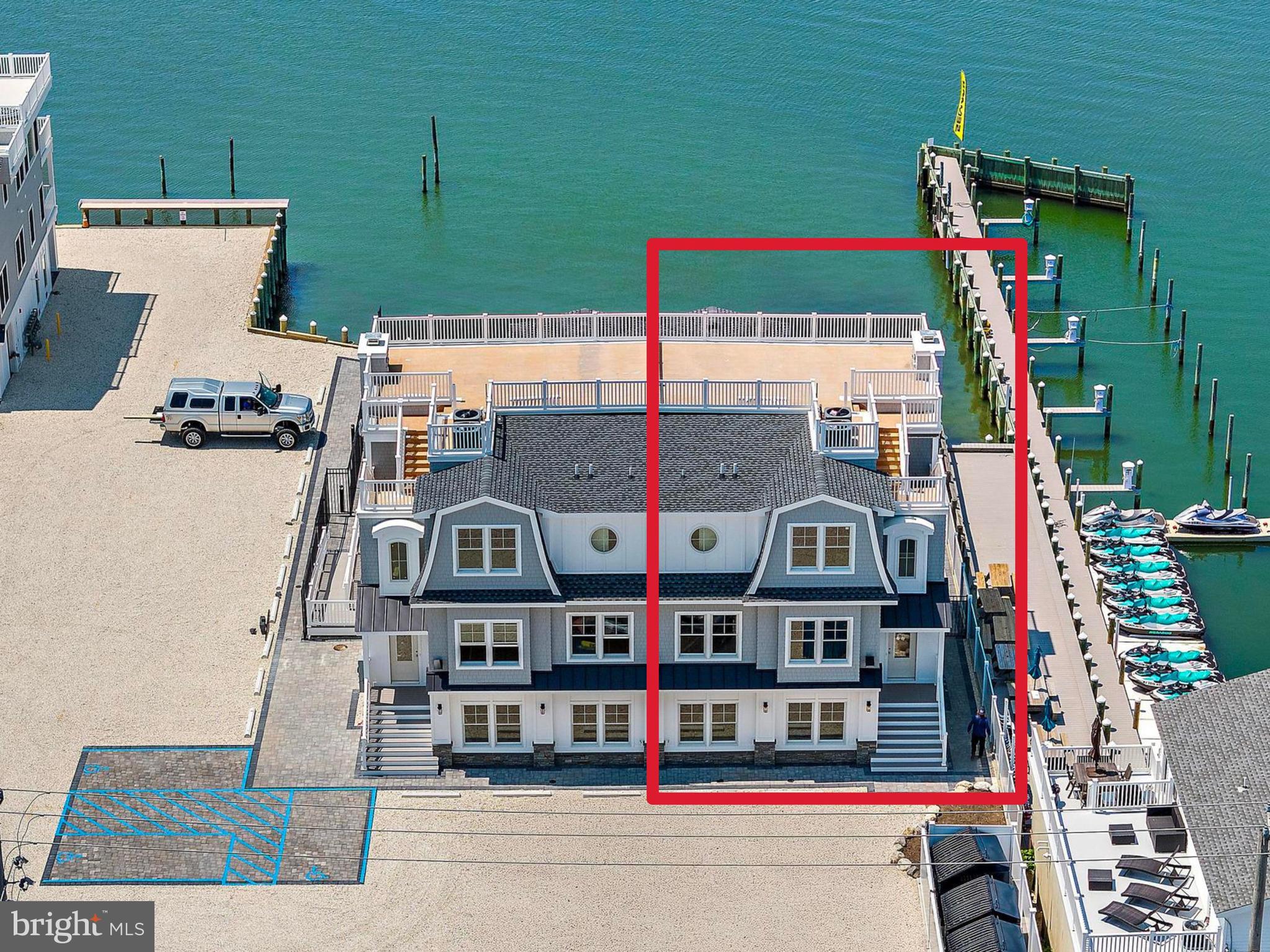 2600 LONG BEACH BOULEVARD 20