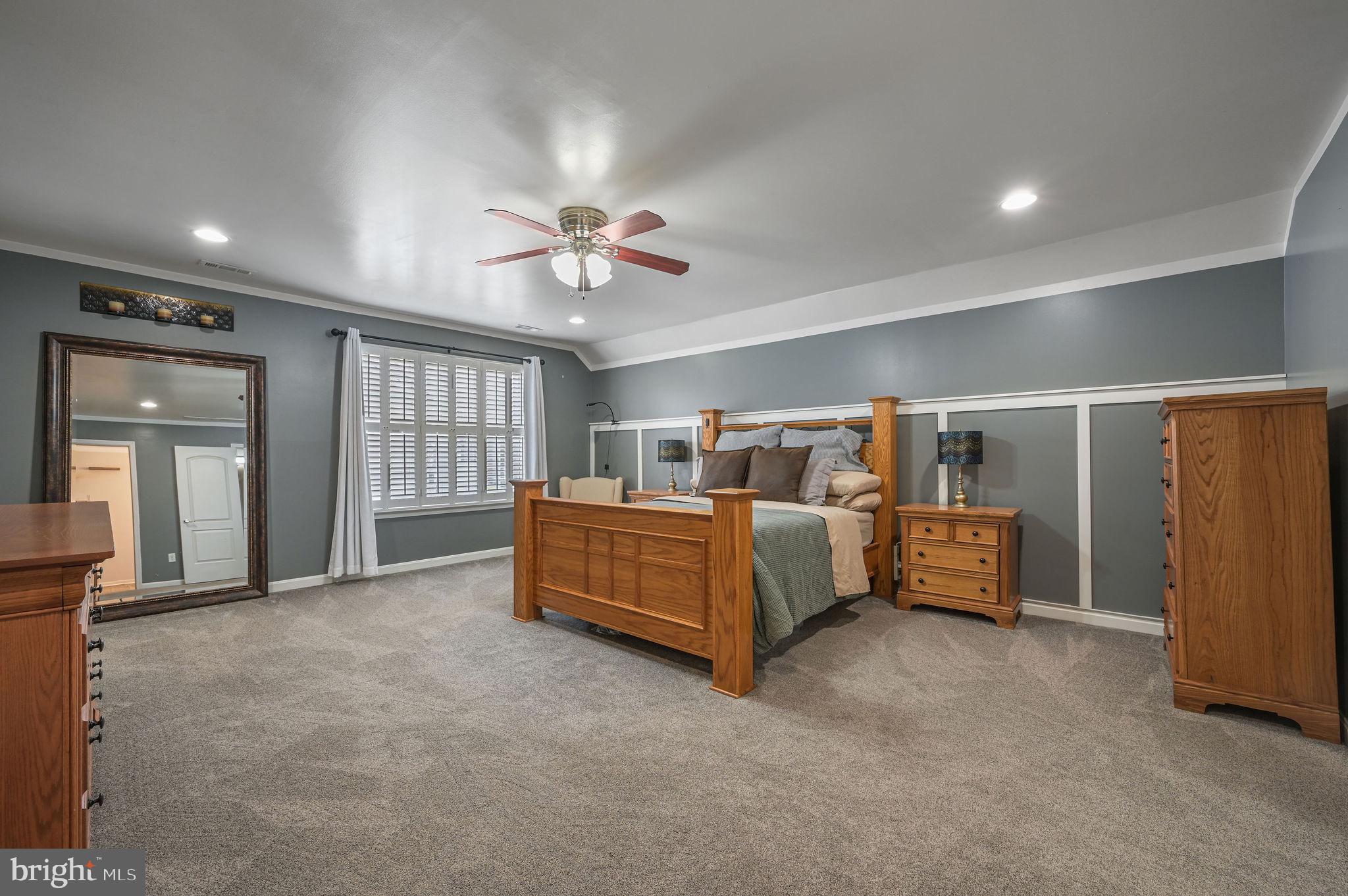 PICKERING POINTE - Residential