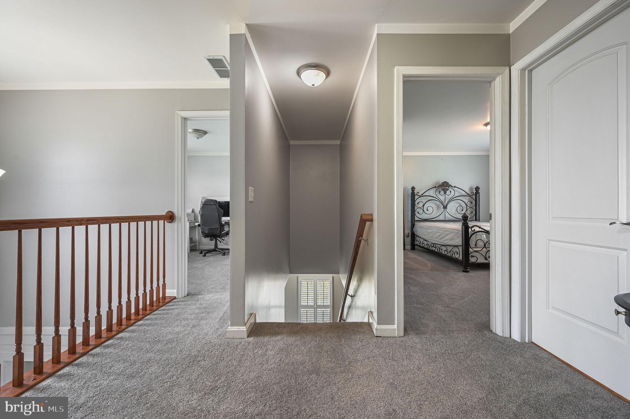 PICKERING POINTE - Residential