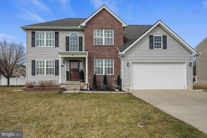 This charming 4 bedroom, 2.5 bath home is perfectly situated in the Caesar Rodney School District, minutes to Dover Air Force Base, and Route 1 access. The two car garage has a fresh coat of epoxy. Enjoy a bright modern kitchen, a cozy living area with a fireplace, and a fully finished basement. The fenced in backyard and corner lot give you plenty of outdoor space, plus a shed for extra storage. Upstairs you will find three bedrooms, a full hall bath and a spacious primary suite featuring an oversized layout with two generous walk-in closets and a private bath. With such a great natural flow throughout, this home has everything you’ve been waiting for.