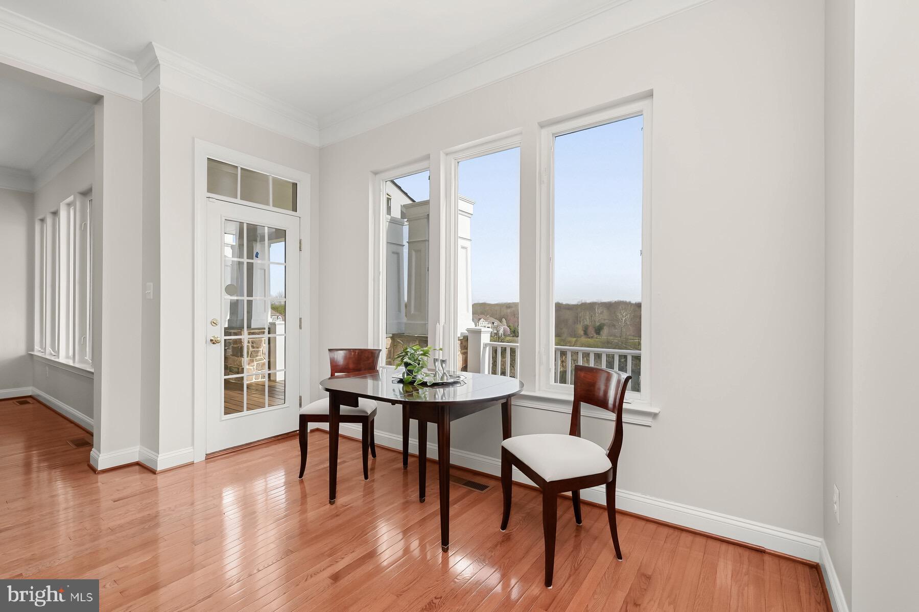 STONE LAKE - Residential