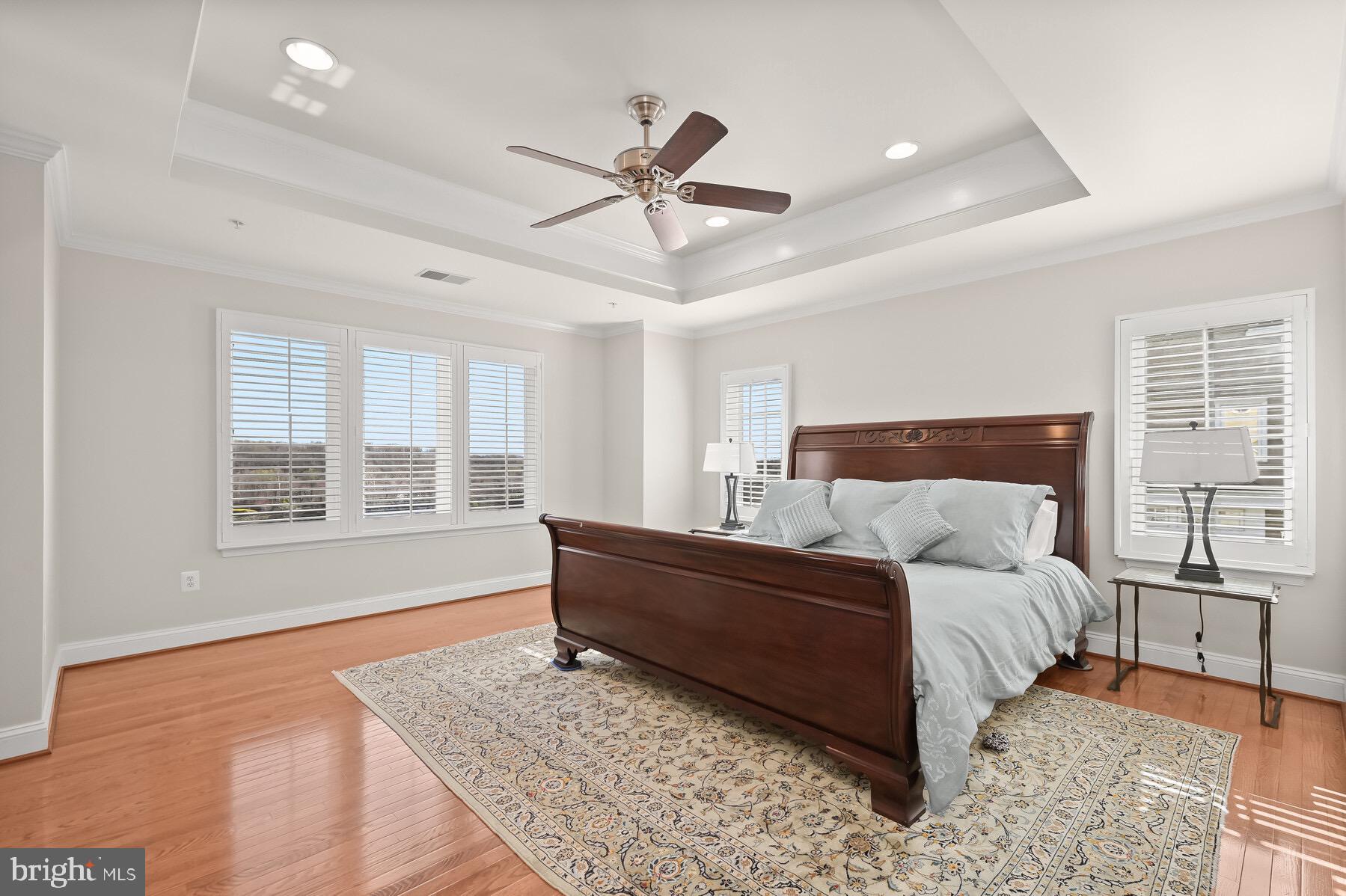 STONE LAKE - Residential