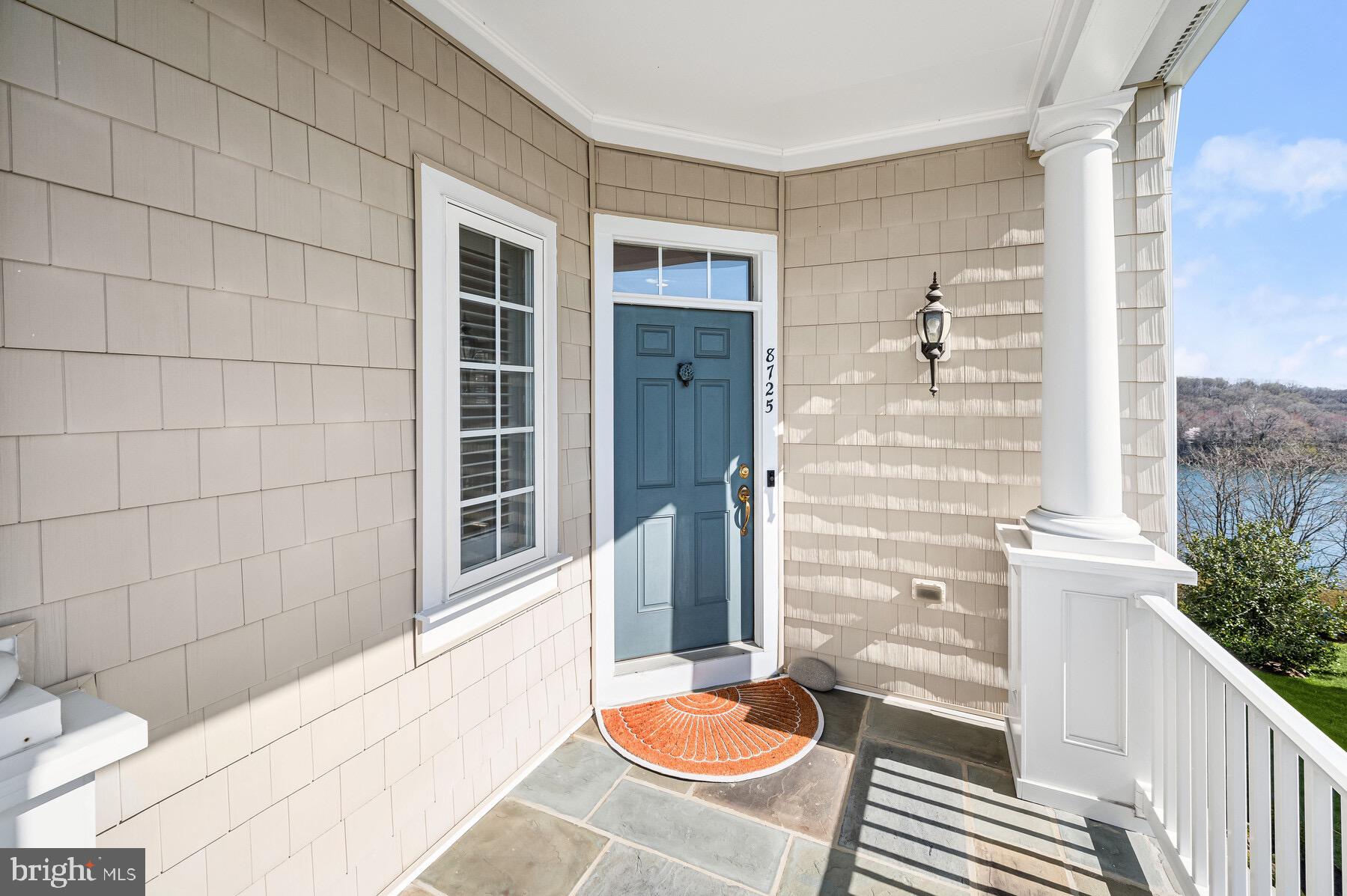 STONE LAKE - Residential