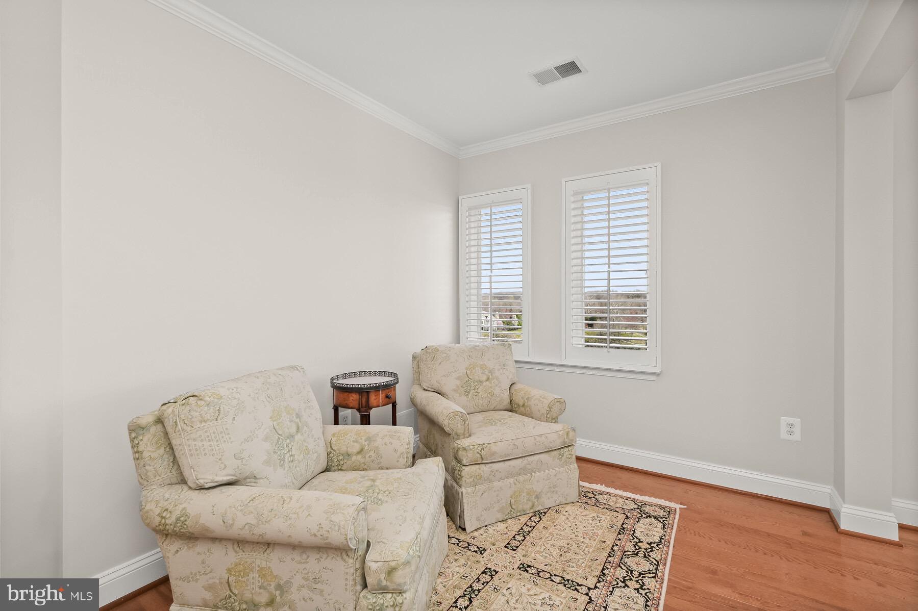 STONE LAKE - Residential