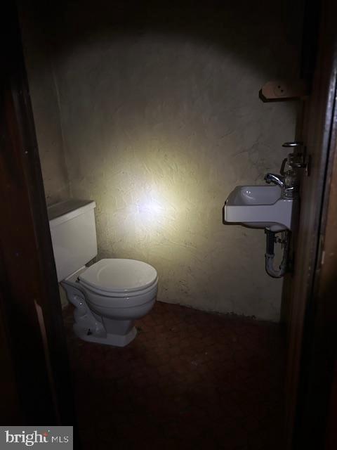 EAST MT AIRY - Residential