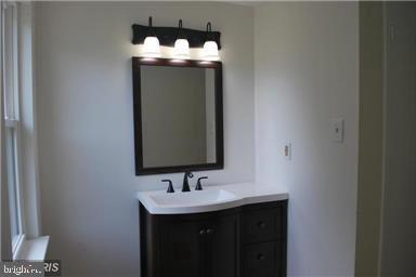 ROLLING STONE - Residential Lease