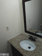 ROLLING STONE - Residential Lease