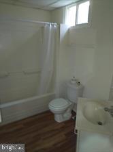 ROLLING STONE - Residential Lease