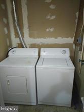 ROLLING STONE - Residential Lease