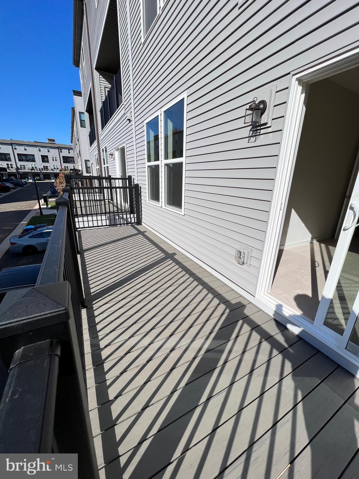 ASHBROOK PLACE - Residential Lease