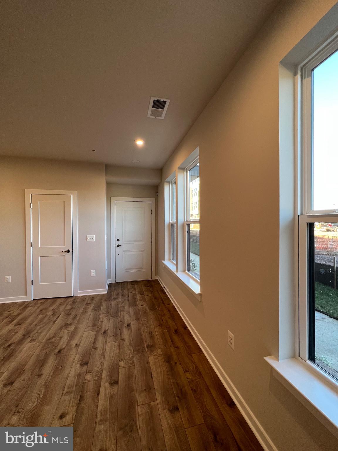 ASHBROOK PLACE - Residential Lease