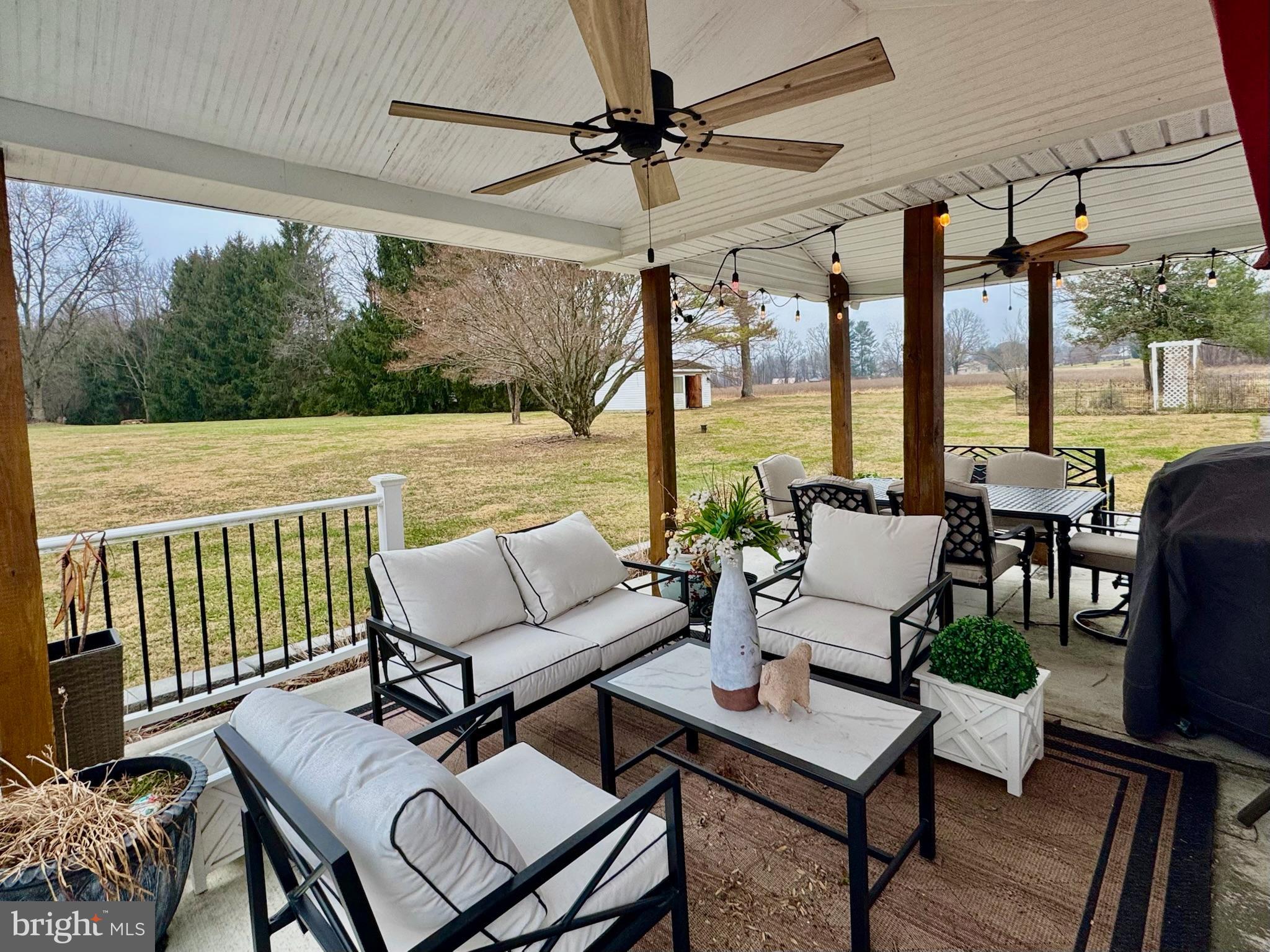 KINGSVILLE - Residential