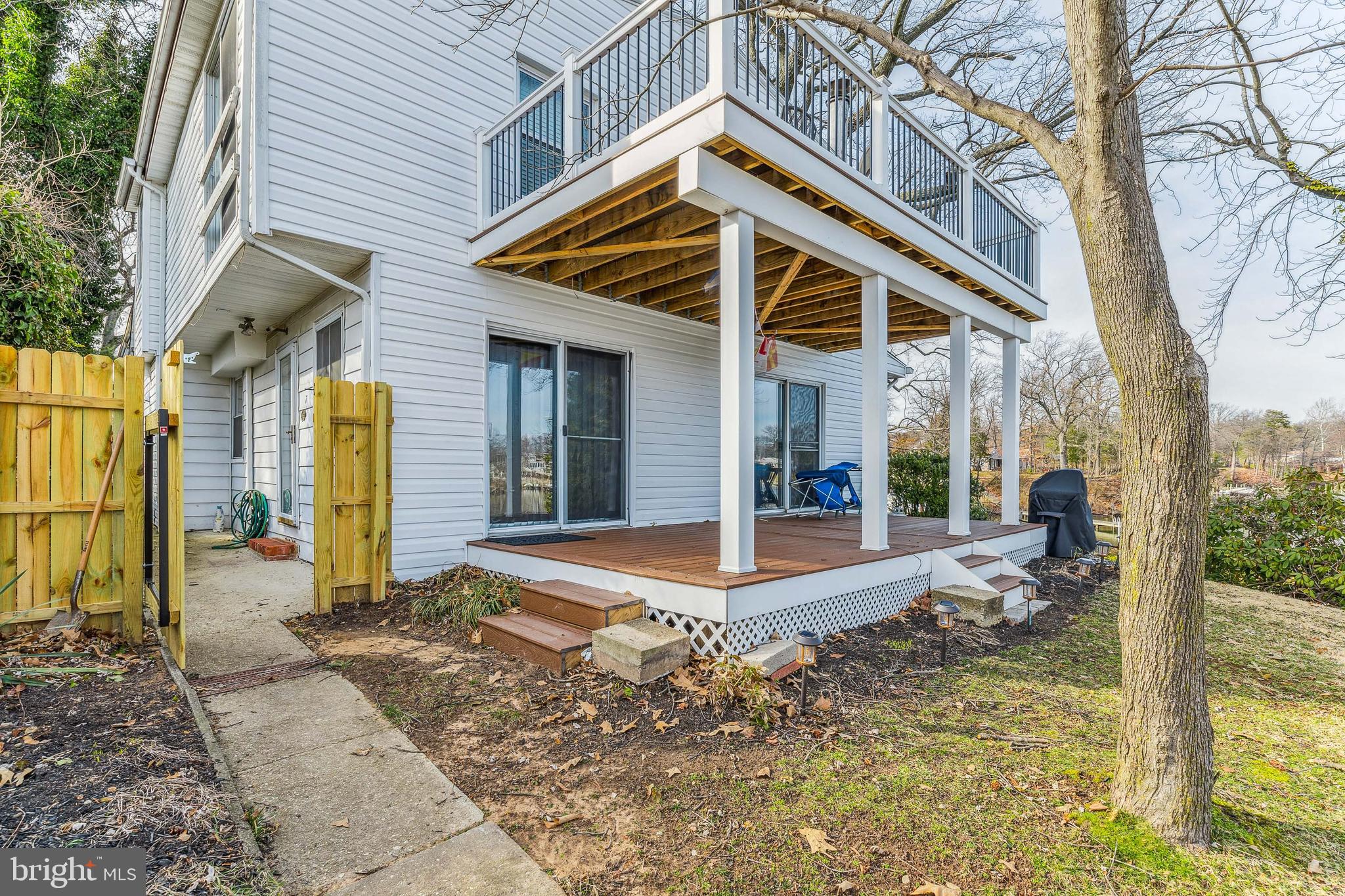 460 CARVEL BEACH ROAD