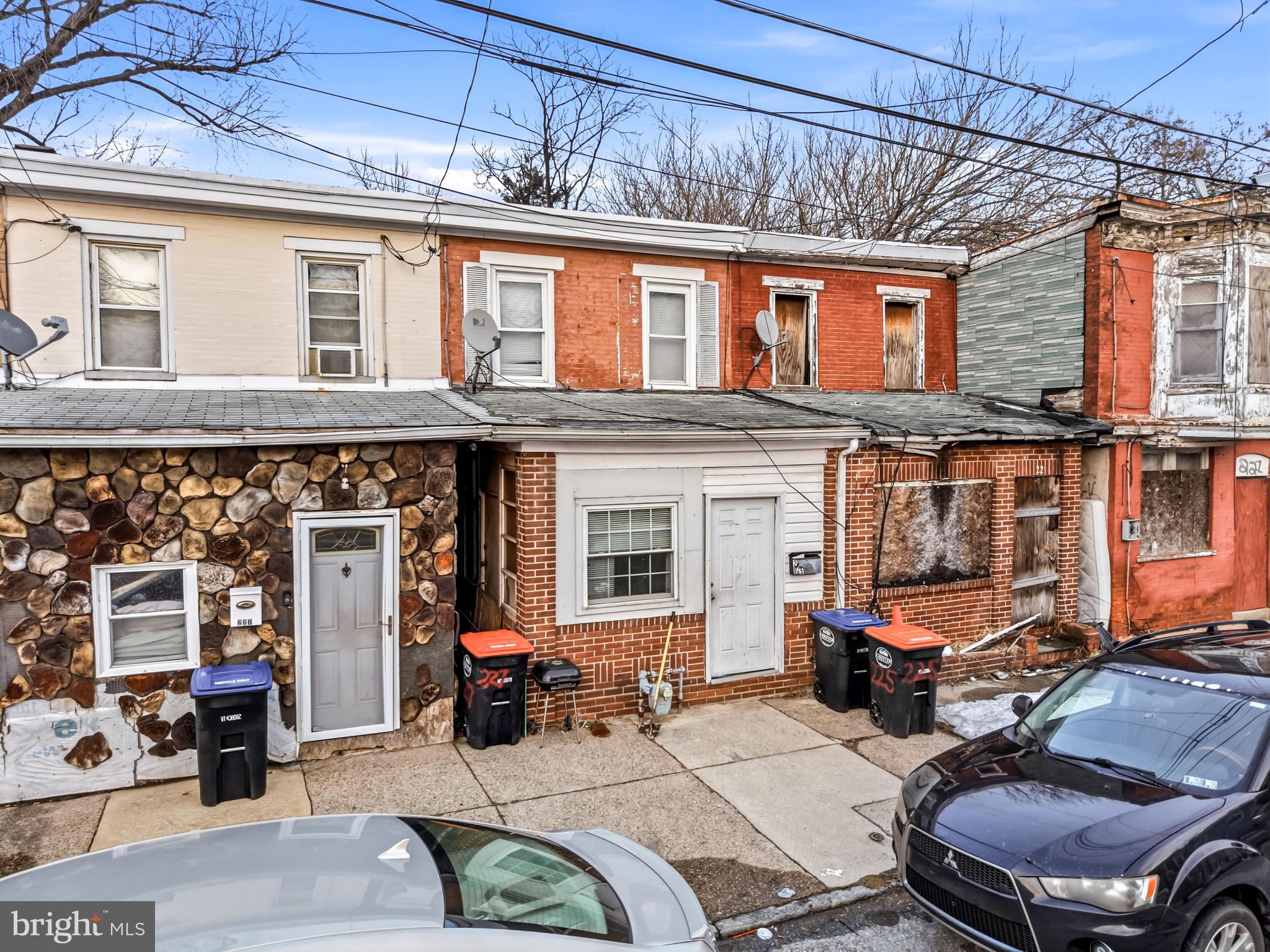 CHESTER CITY - Residential