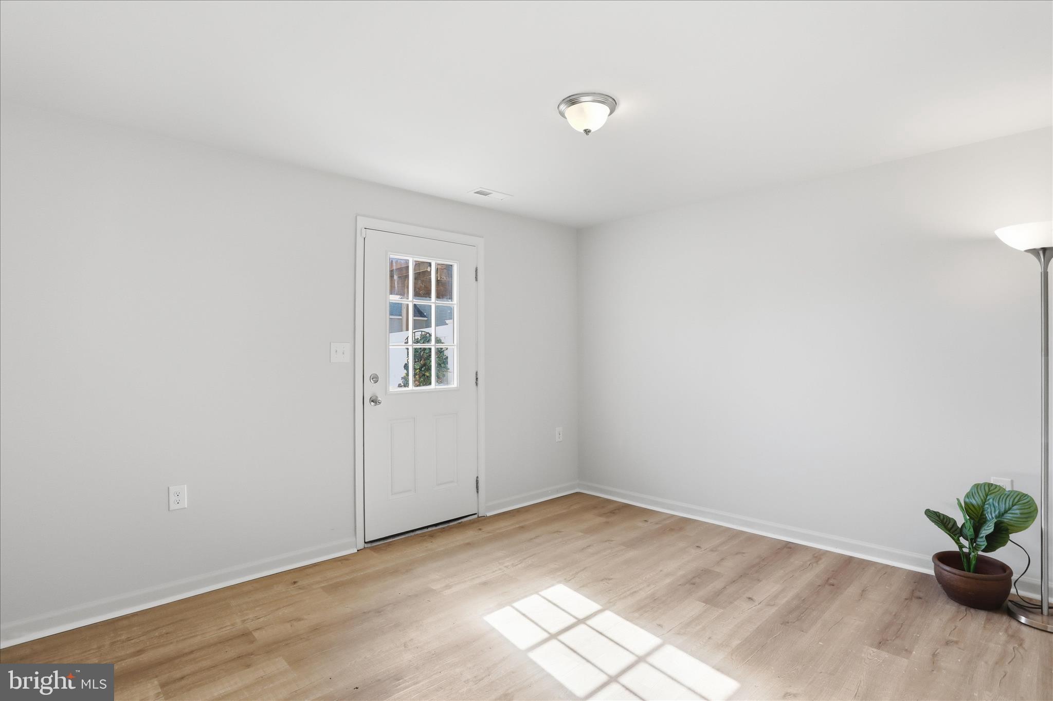 STONEBROOK VILLAGE - Residential