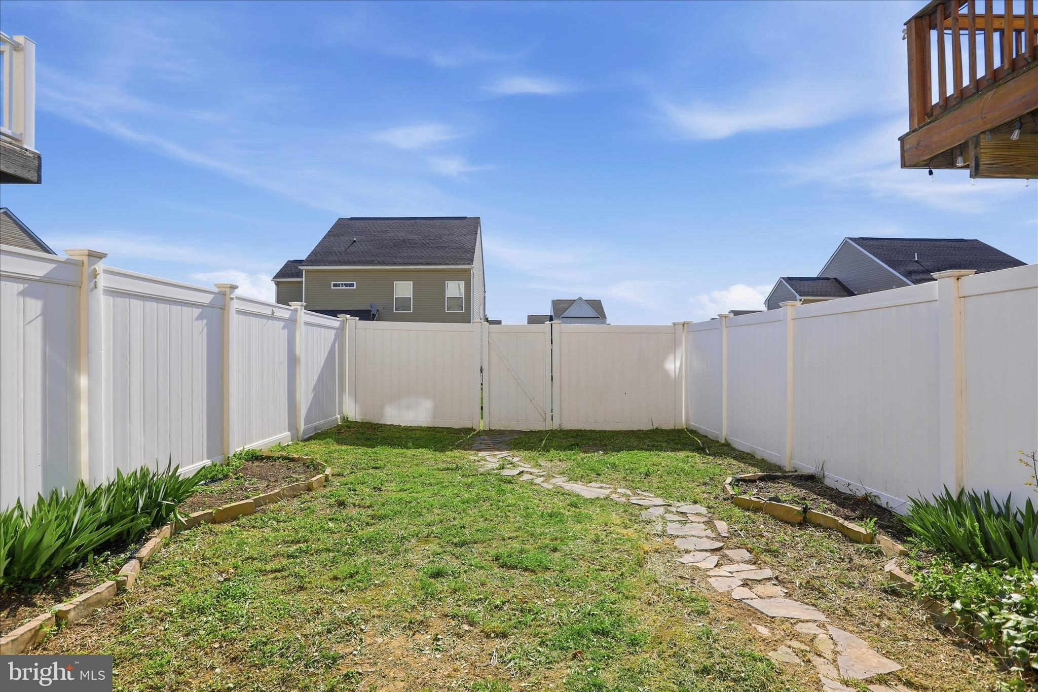 STONEBROOK VILLAGE - Residential