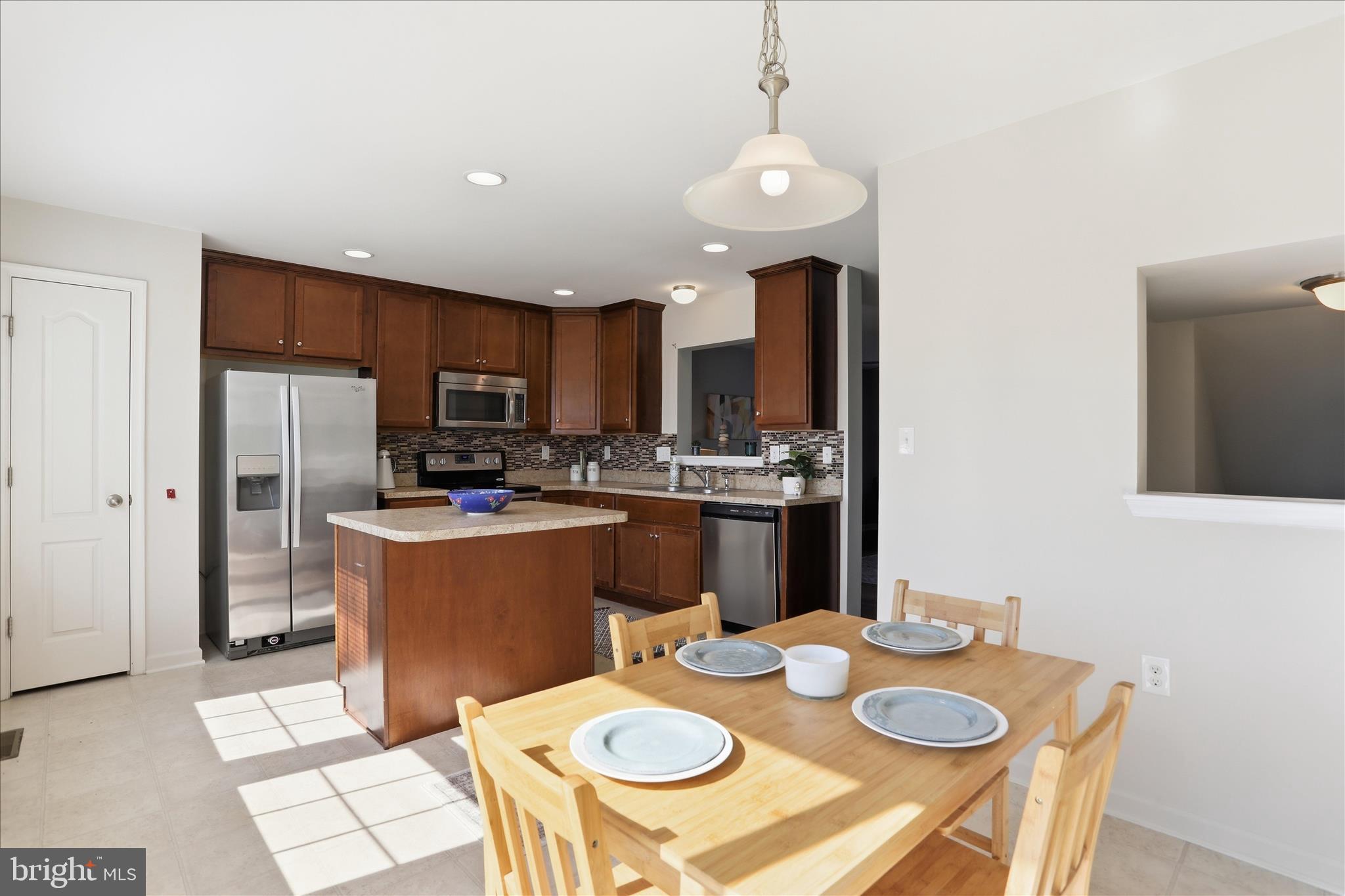 STONEBROOK VILLAGE - Residential