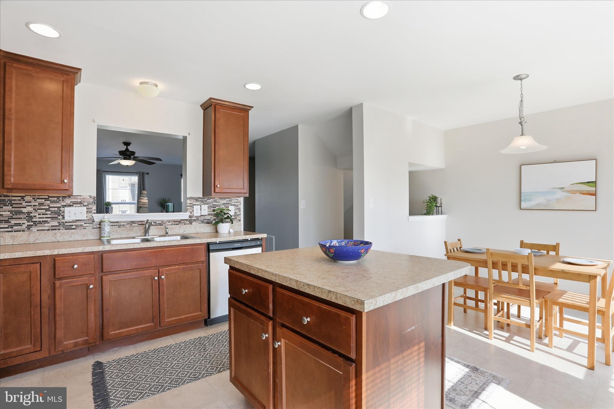 STONEBROOK VILLAGE - Residential