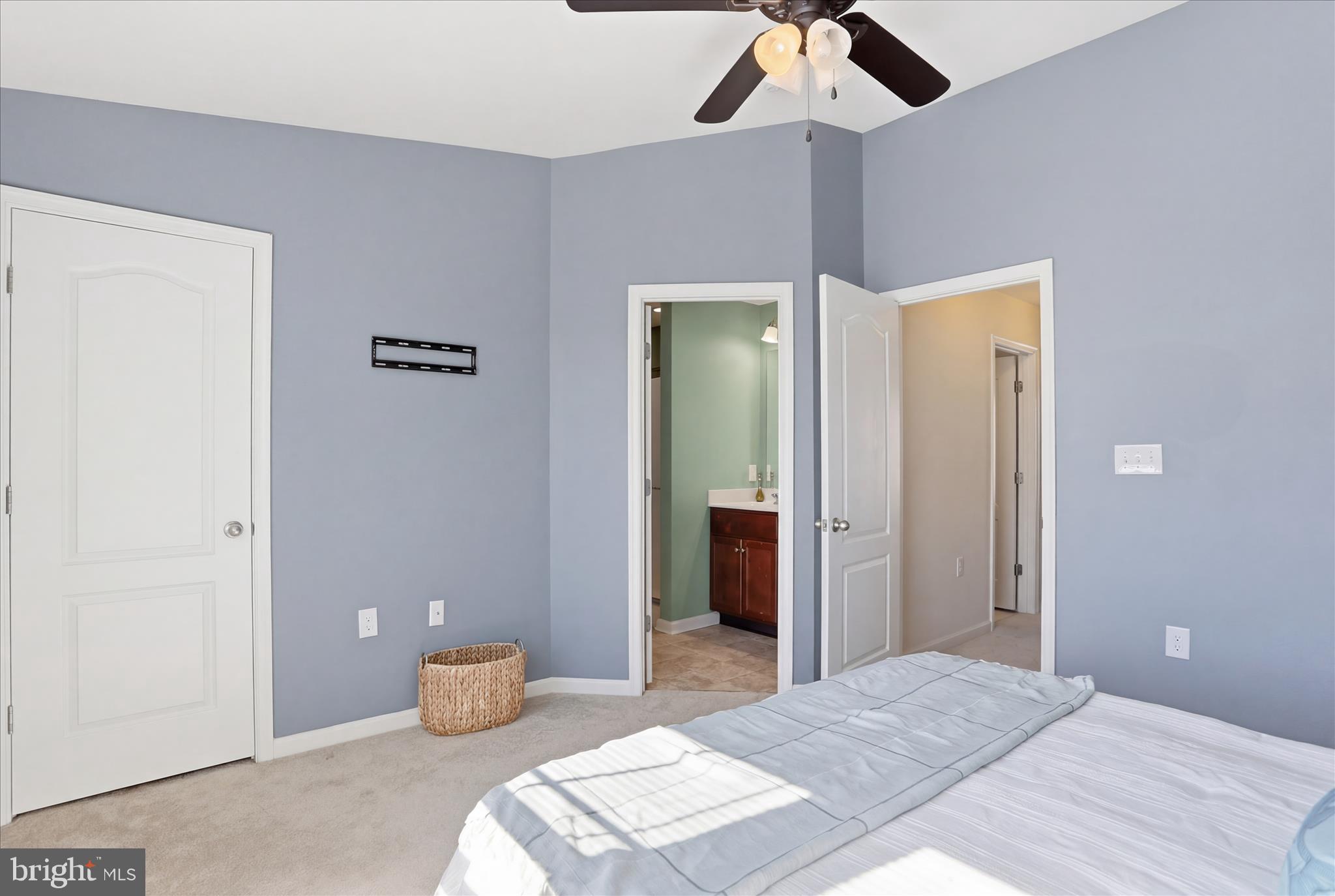 STONEBROOK VILLAGE - Residential