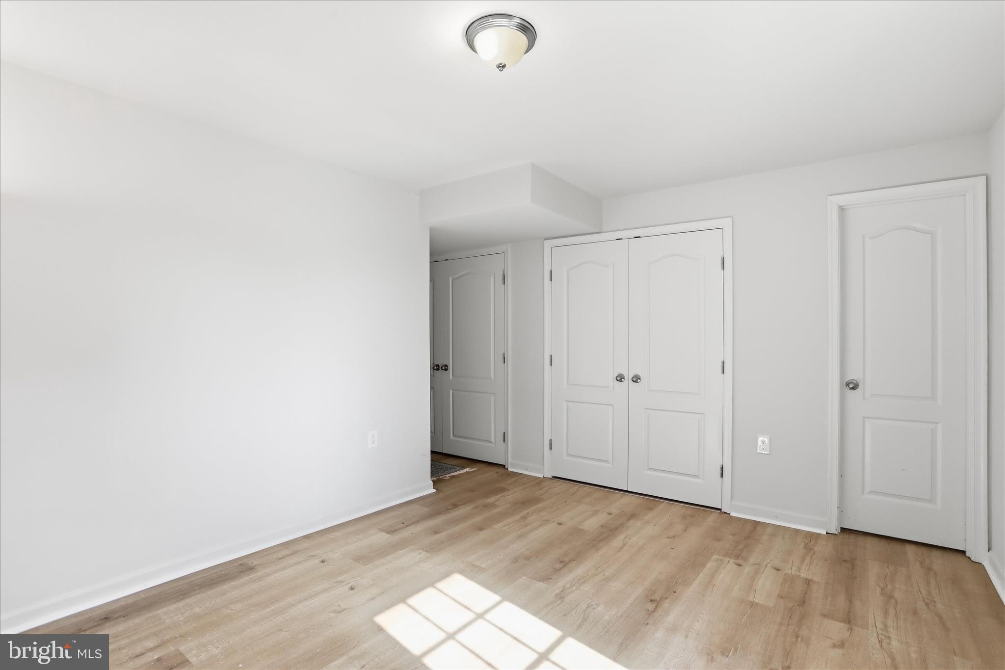 STONEBROOK VILLAGE - Residential