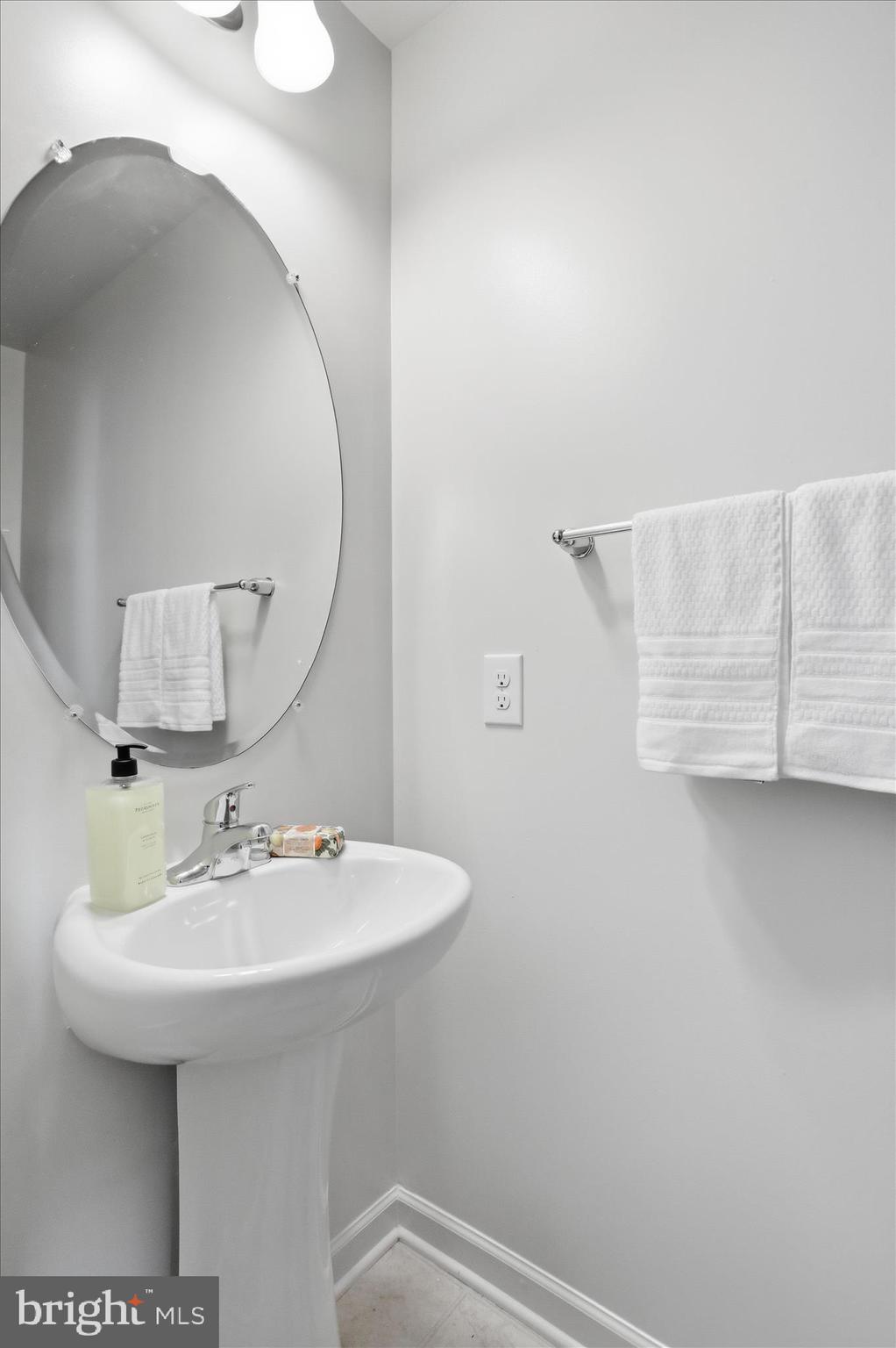 STONEBROOK VILLAGE - Residential