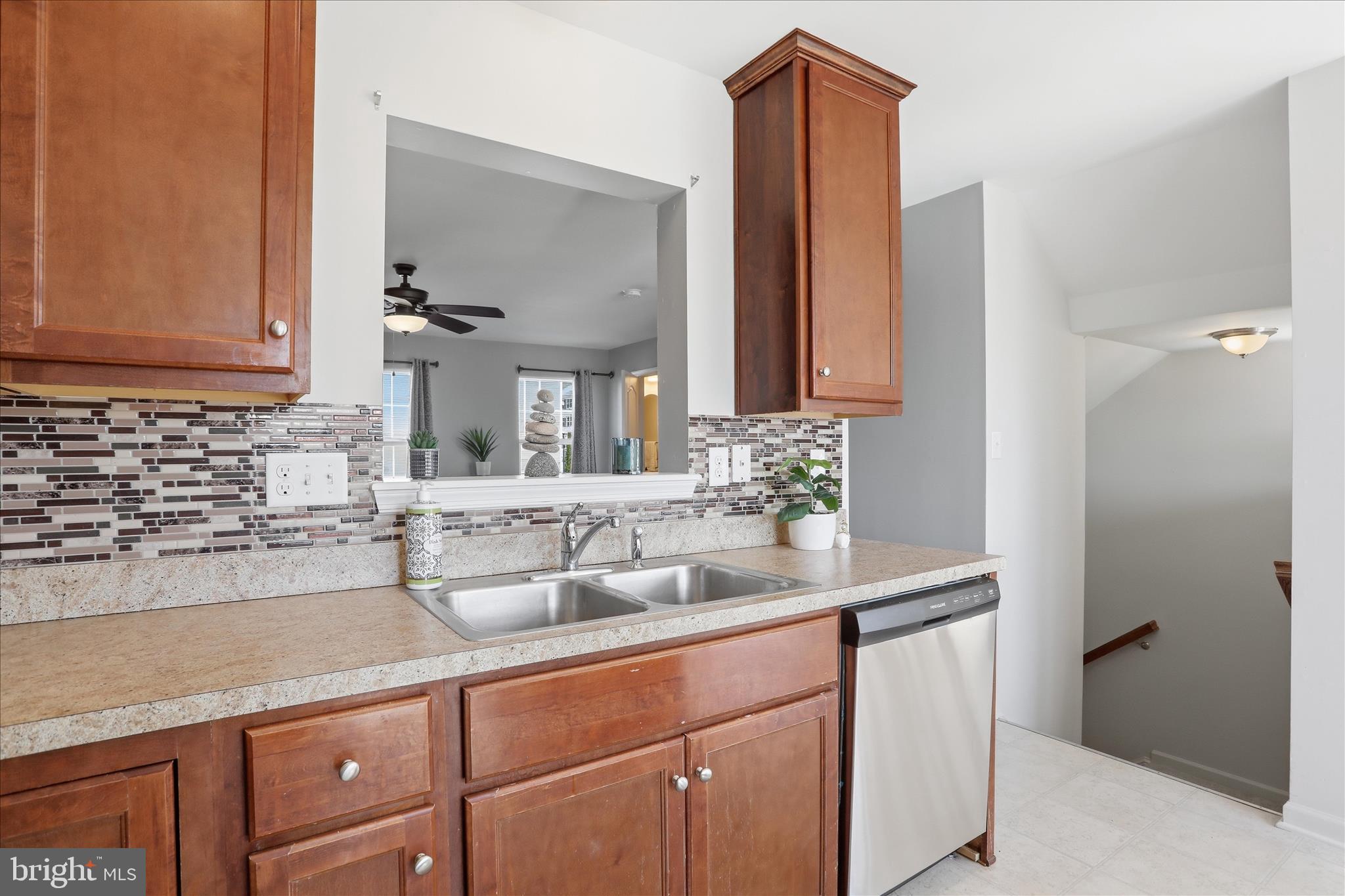 STONEBROOK VILLAGE - Residential