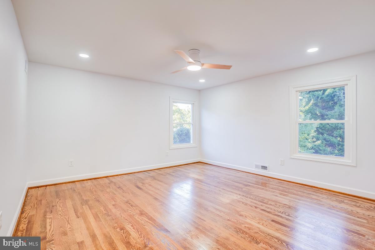 FOX HILLS - Residential