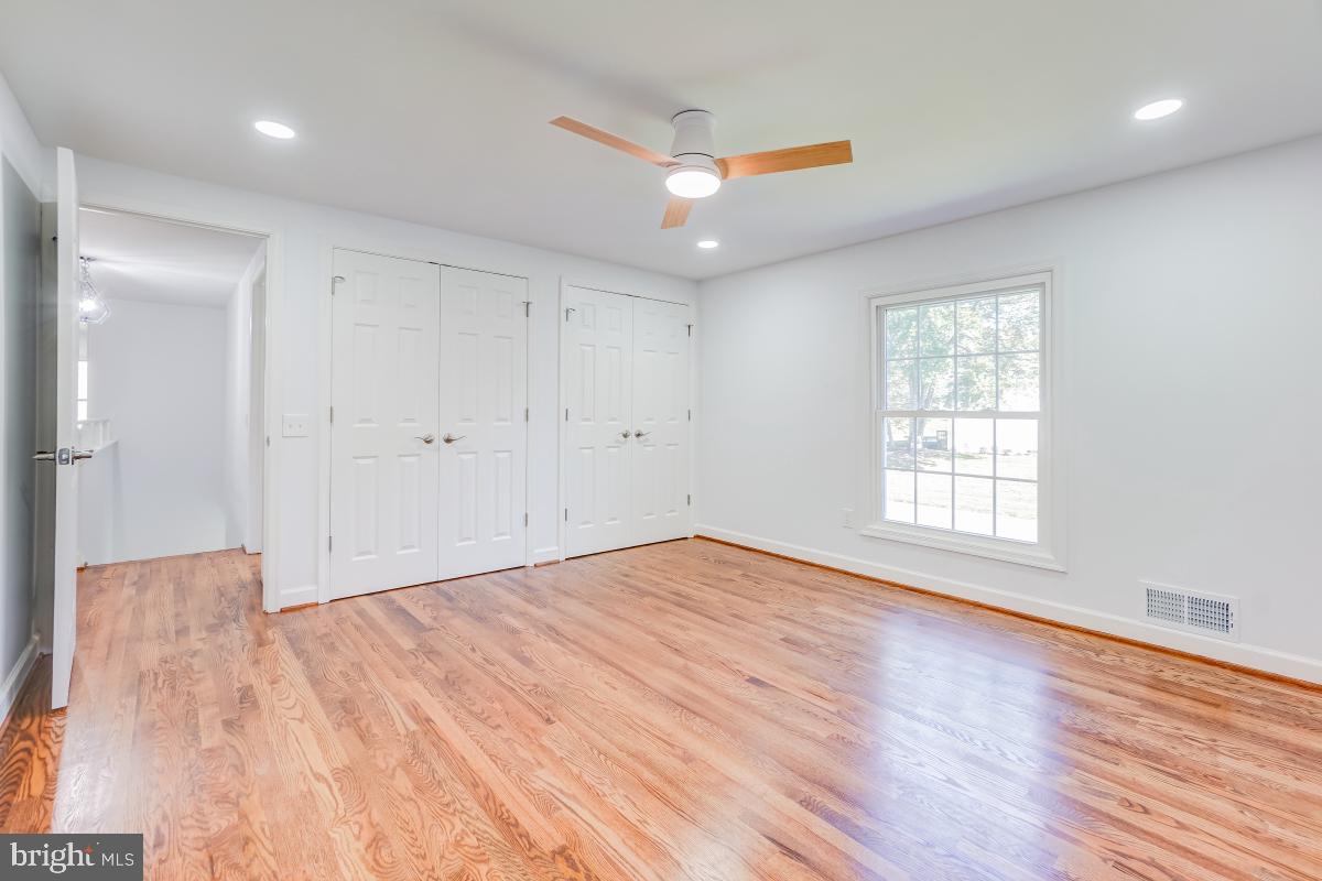 FOX HILLS - Residential