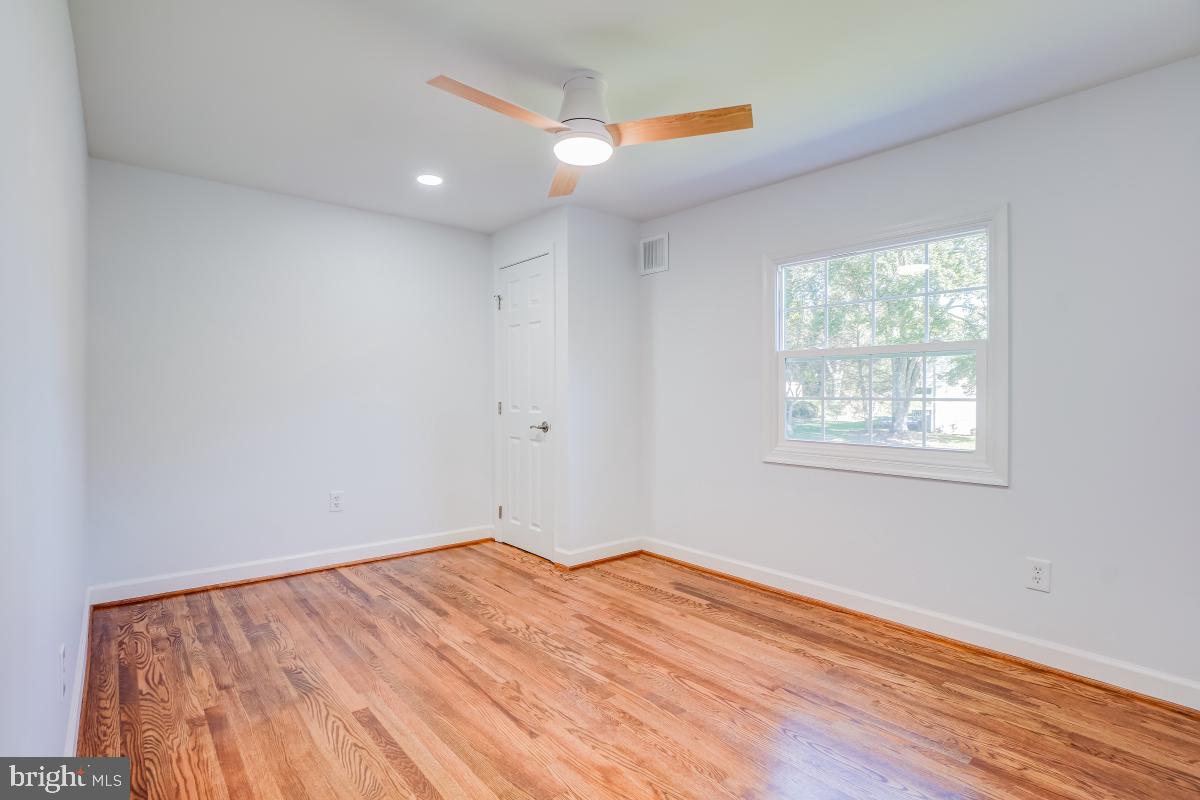 FOX HILLS - Residential