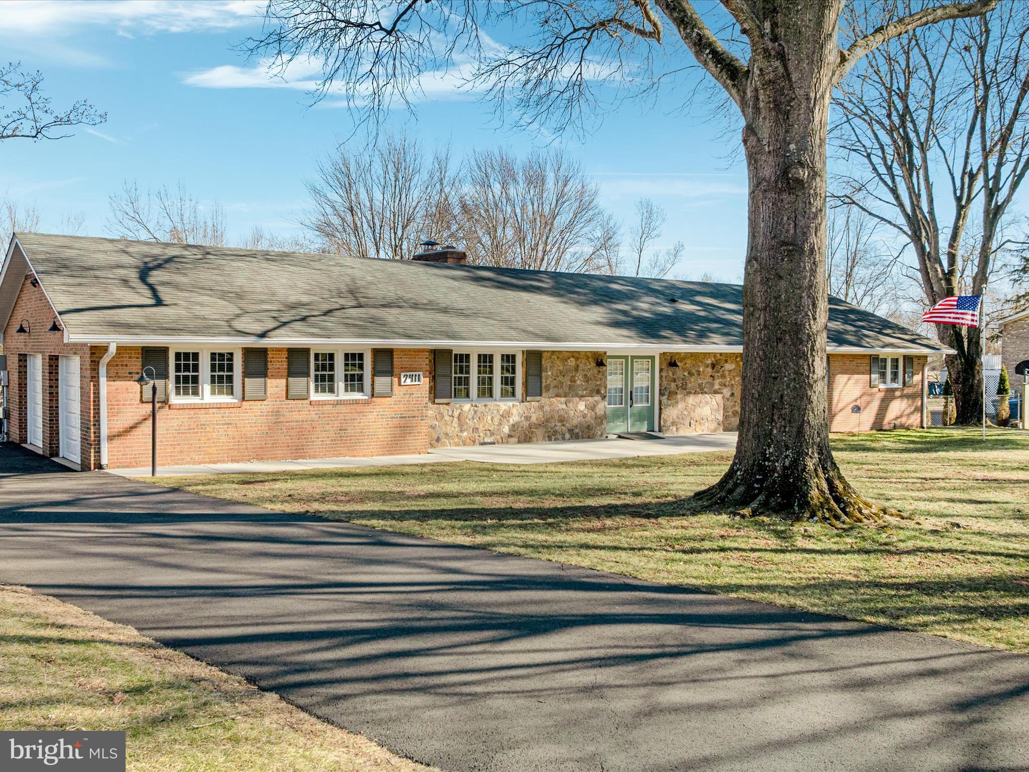 2411 LITTLE RIVER ROAD