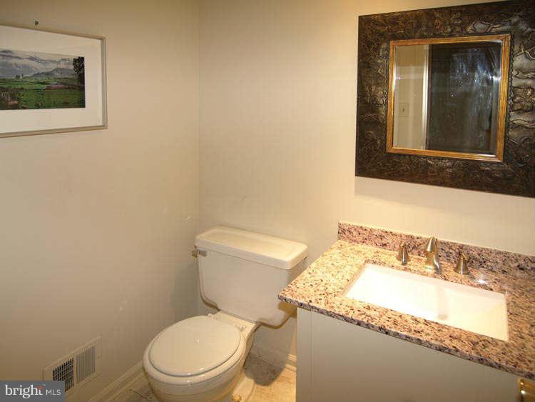 PARTRIDGE PLACE - Residential