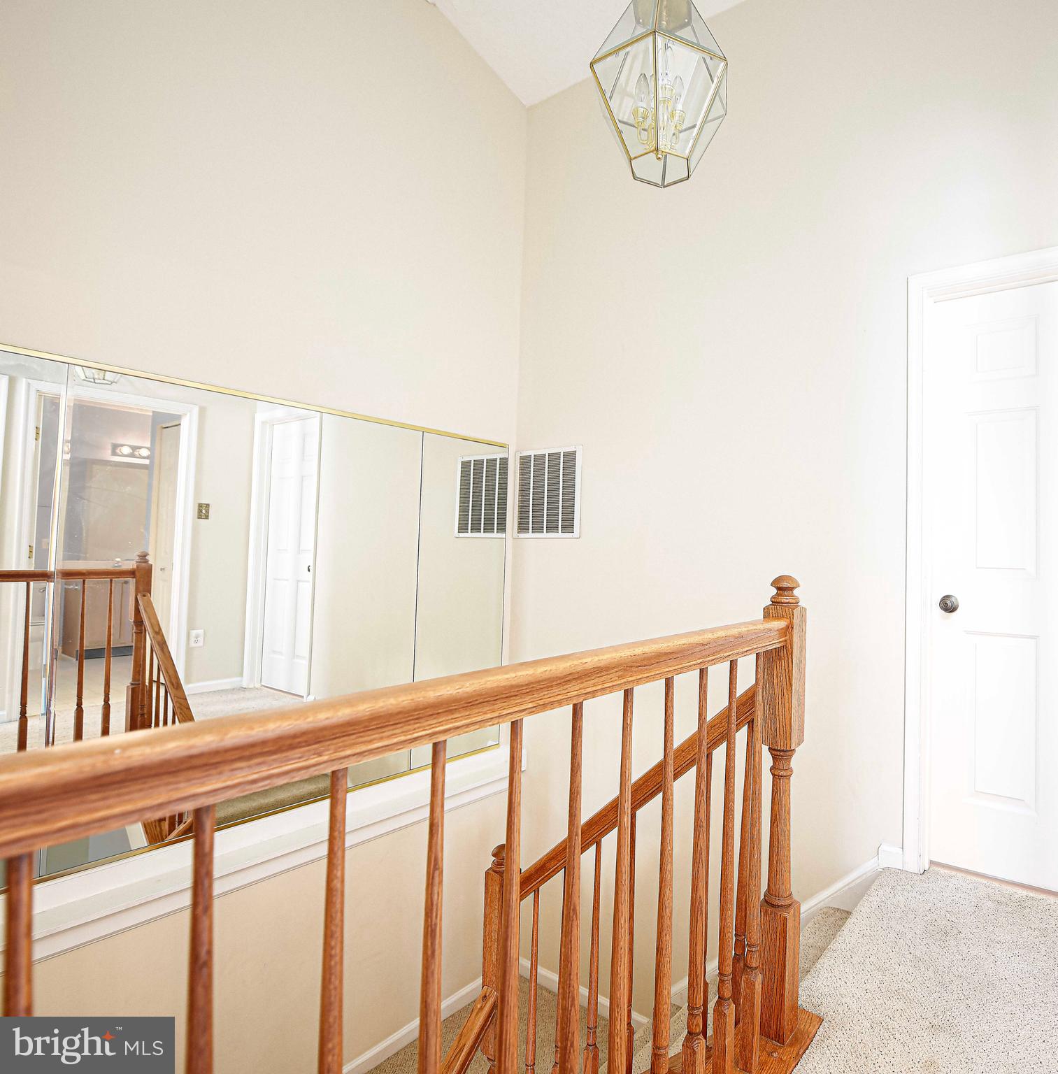 IRWINS CHOICE - Residential Lease