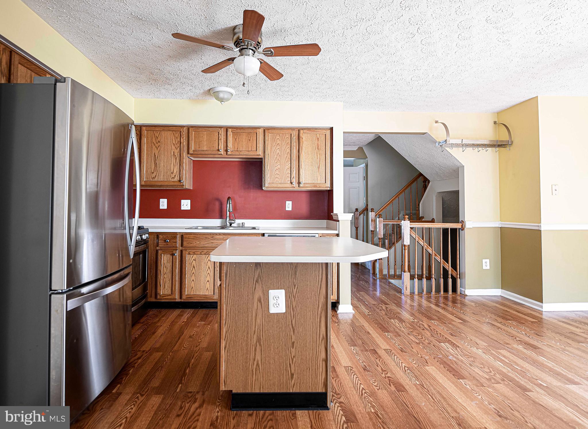 IRWINS CHOICE - Residential Lease