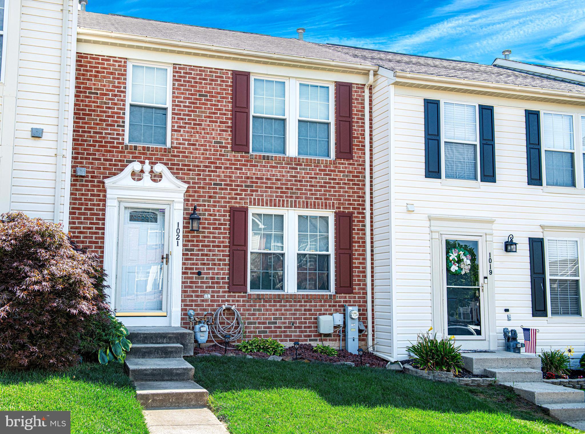 IRWINS CHOICE - Residential Lease