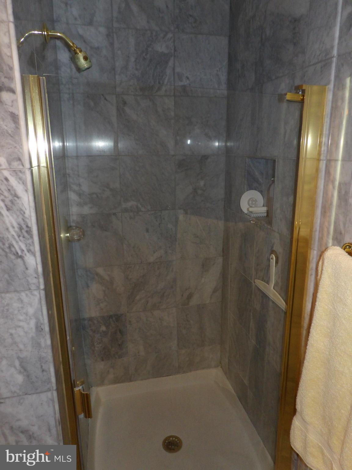 TUSCANY-CANTERBURY - Residential