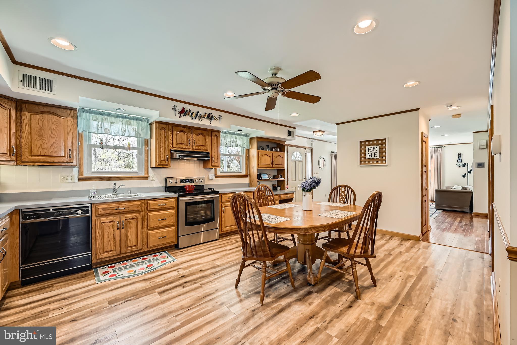 CARVILLE GROVE - Residential