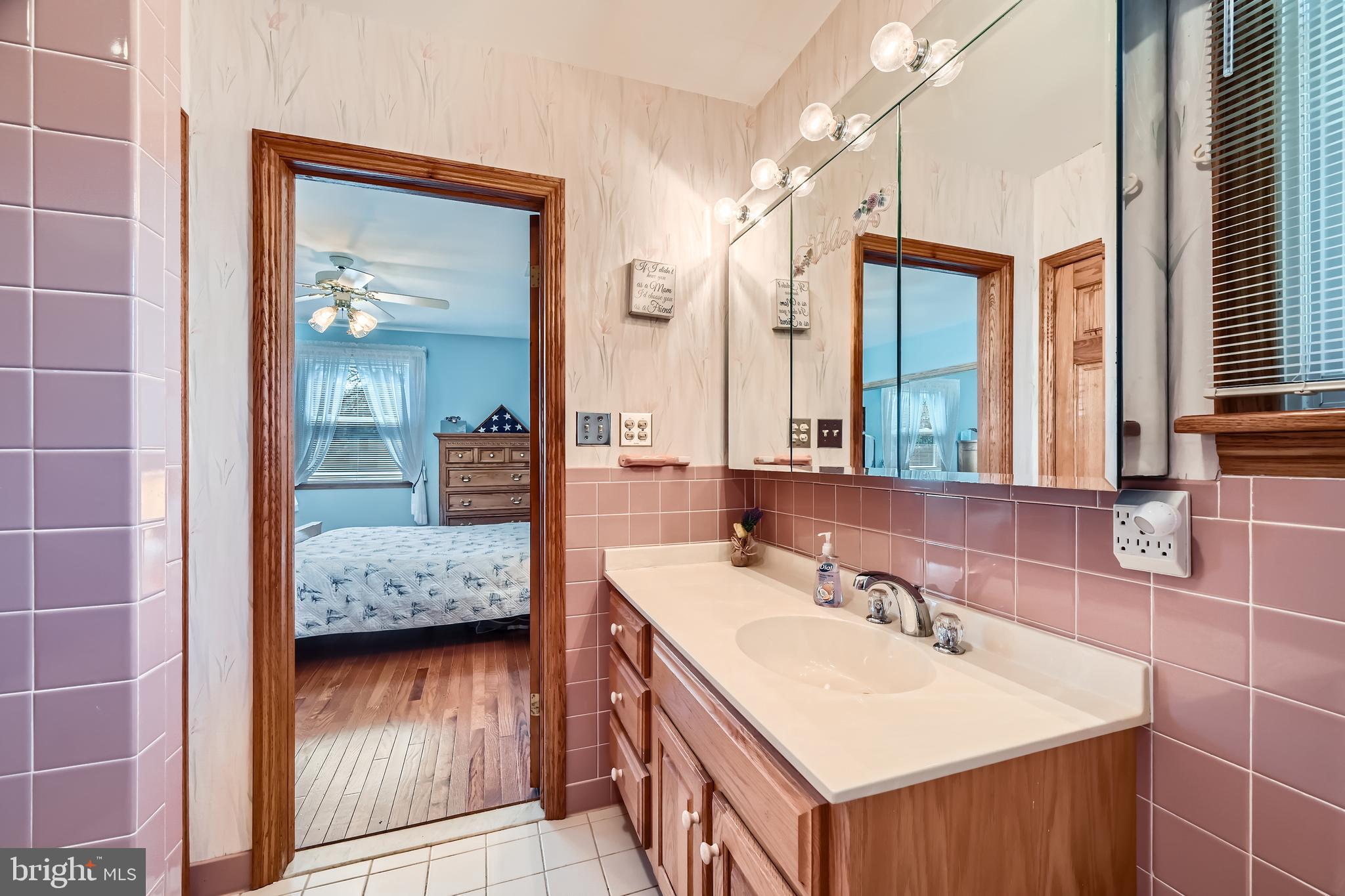 CARVILLE GROVE - Residential
