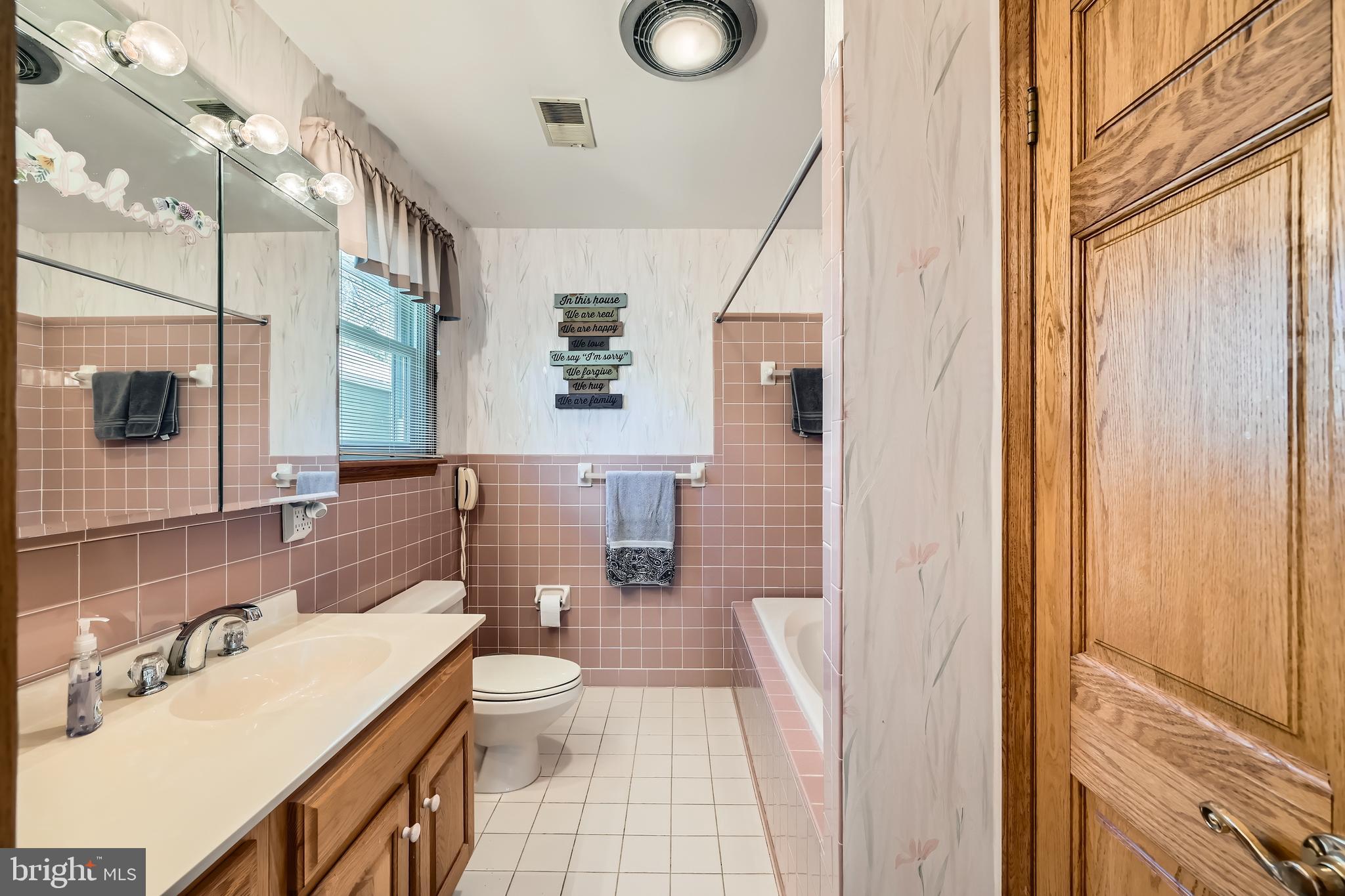 CARVILLE GROVE - Residential