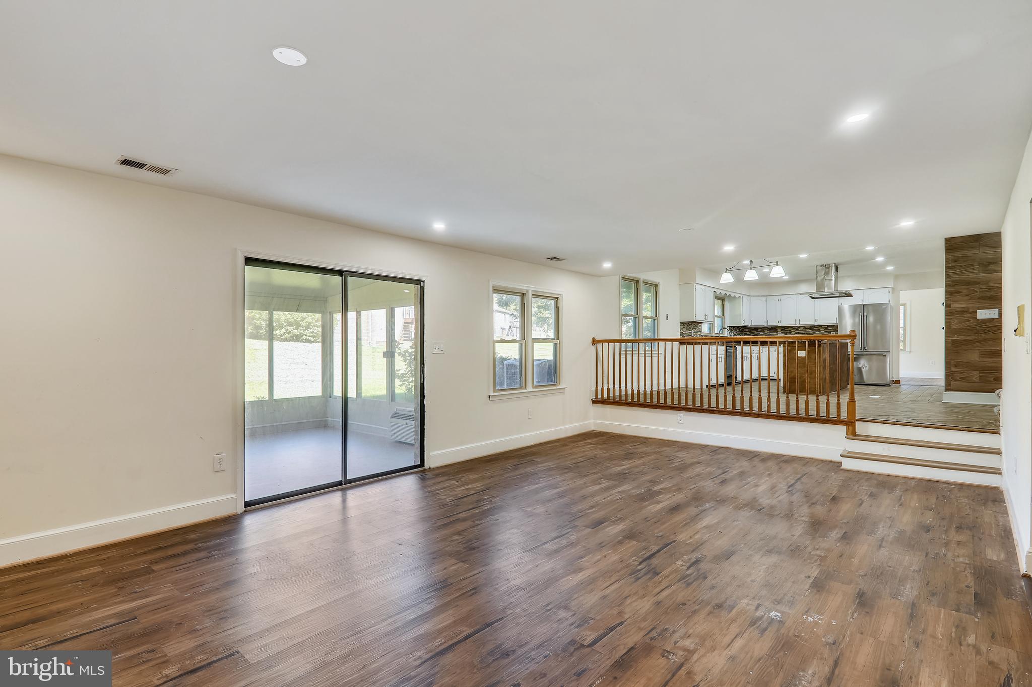 PARADISE ACRES - Residential