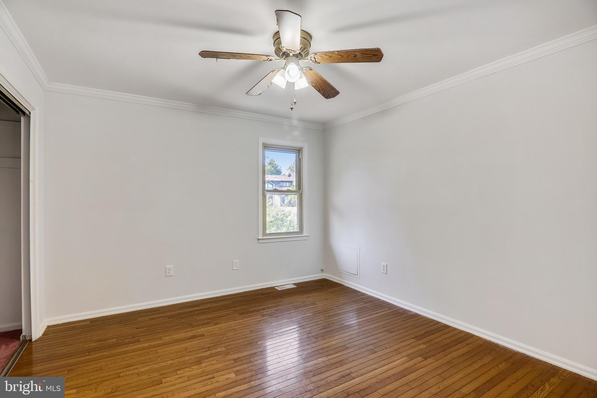 PARADISE ACRES - Residential