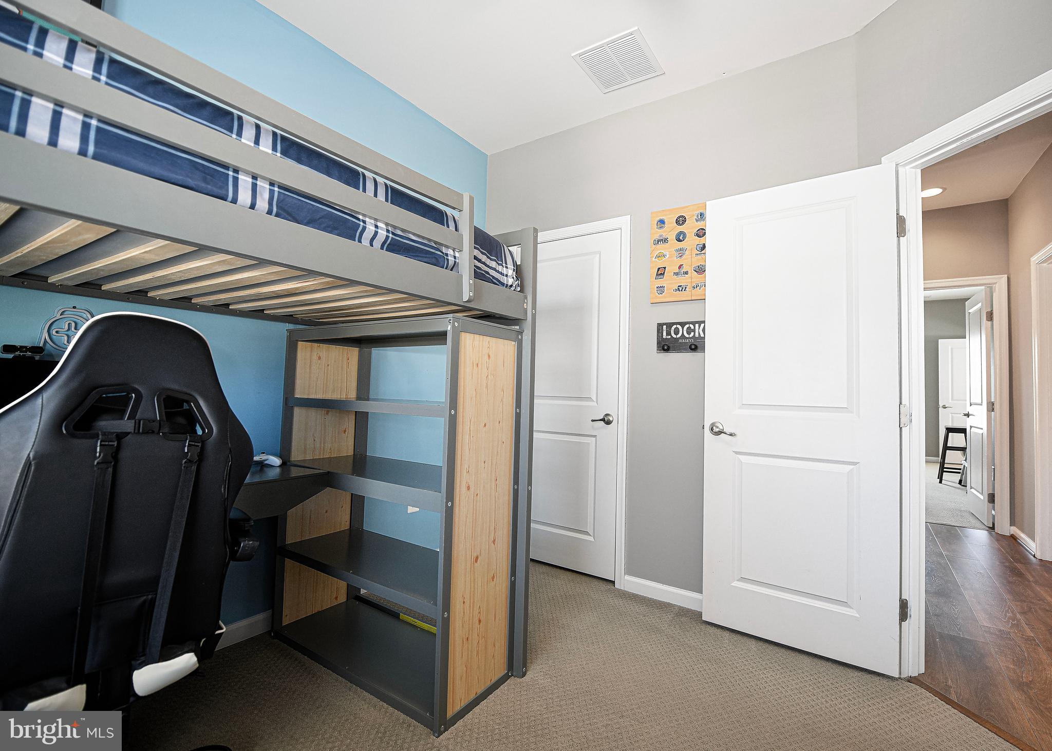 MAGNESS MILL - Residential