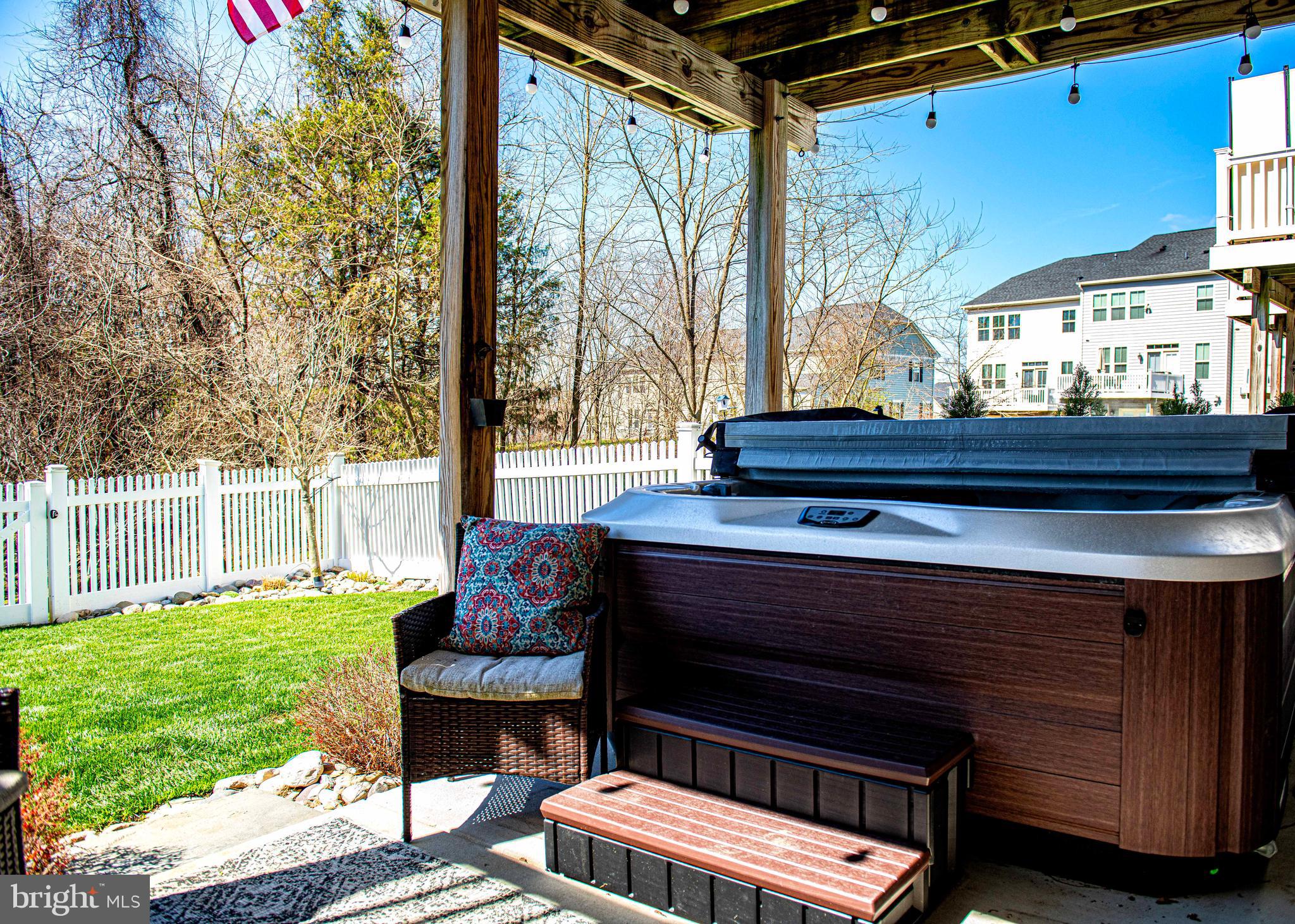 MAGNESS MILL - Residential