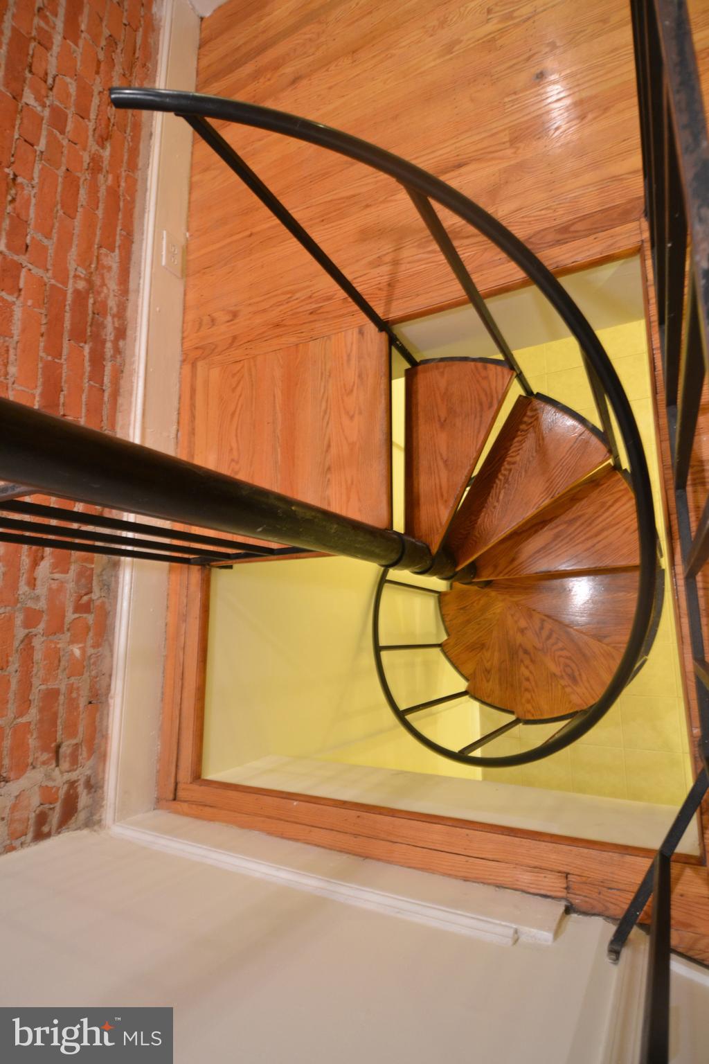 1734 SPRUCE STREET 1R