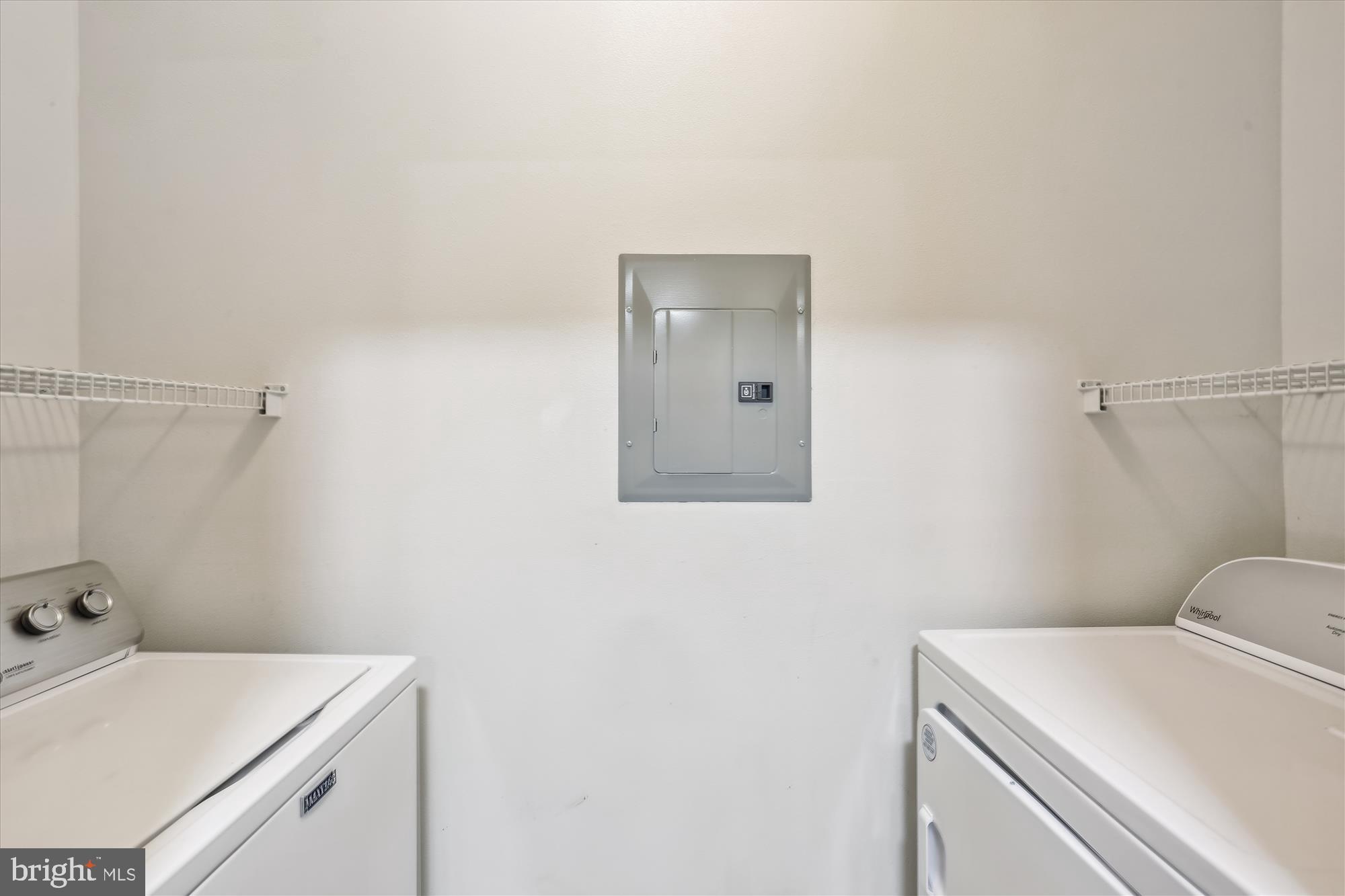 ASHMORE AT GERMANOWN COMMUNITY - Residential Lease