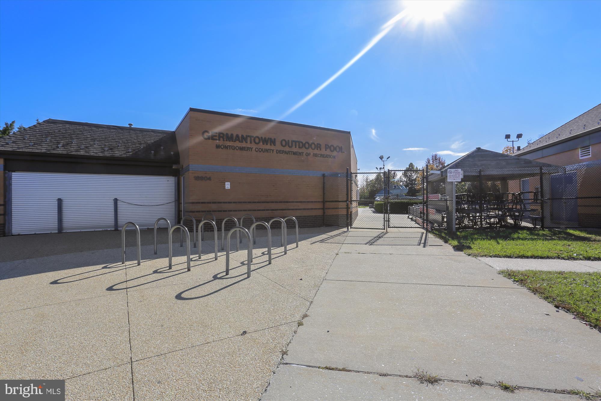 ASHMORE AT GERMANOWN COMMUNITY - Residential Lease